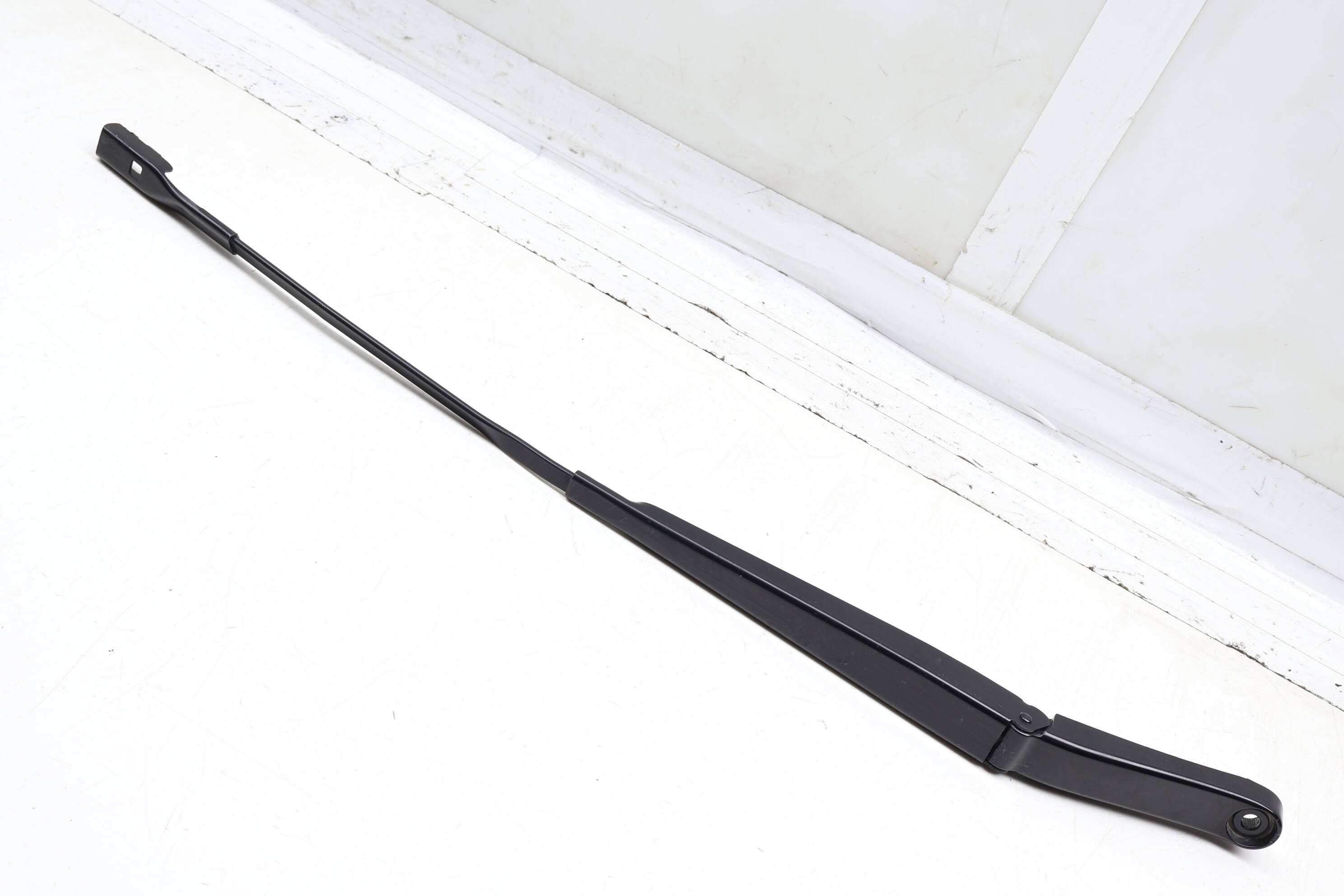 Windshield Wiper Arm 80B955408