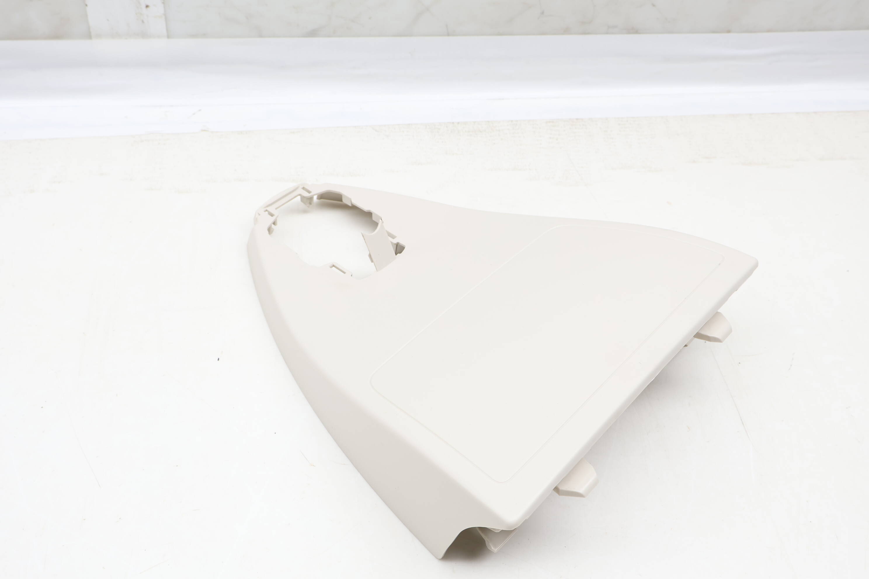 Rear View Mirror Trim / Cover 7P6857573A