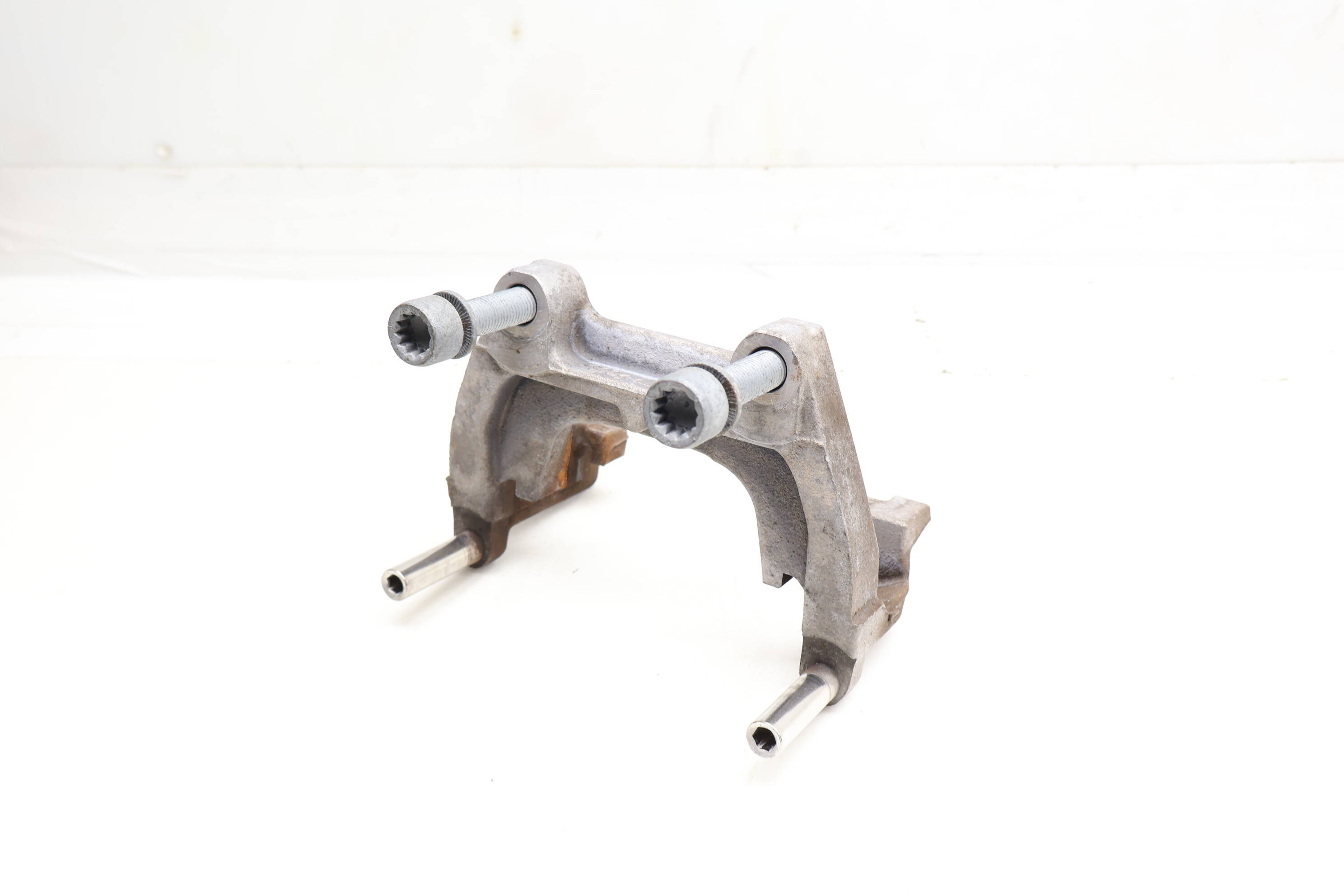 Brake Caliper Carrier / Bracket 5Q0615425C