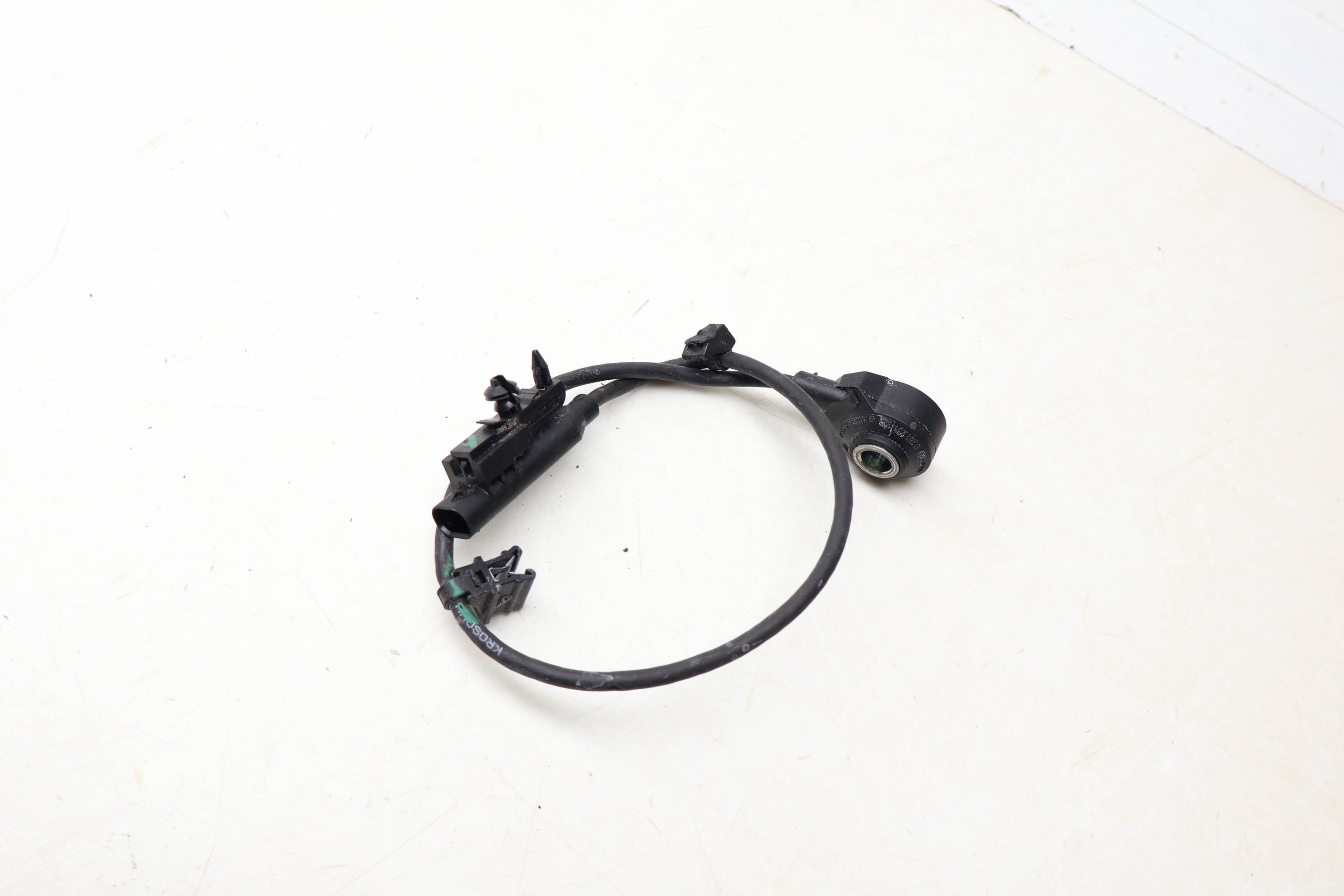 Engine Knock Sensor 0009059309