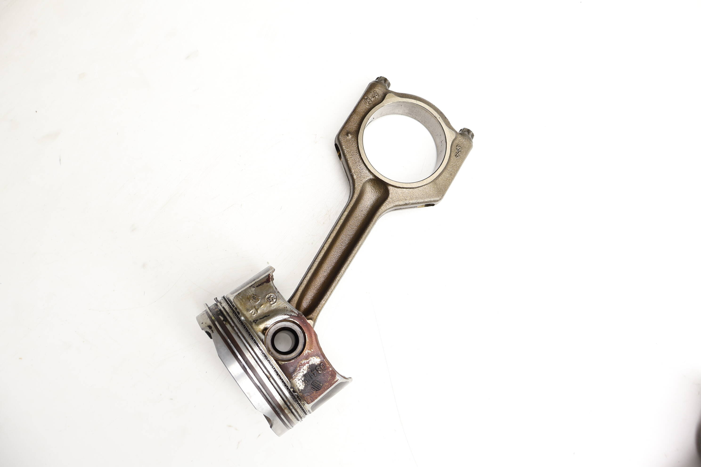 Piston / Connecting Rod 11258606459