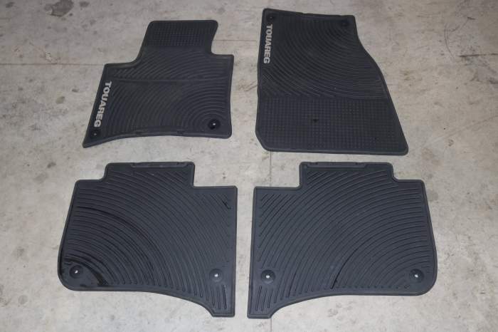 Genuine vw best sale touareg floor mats