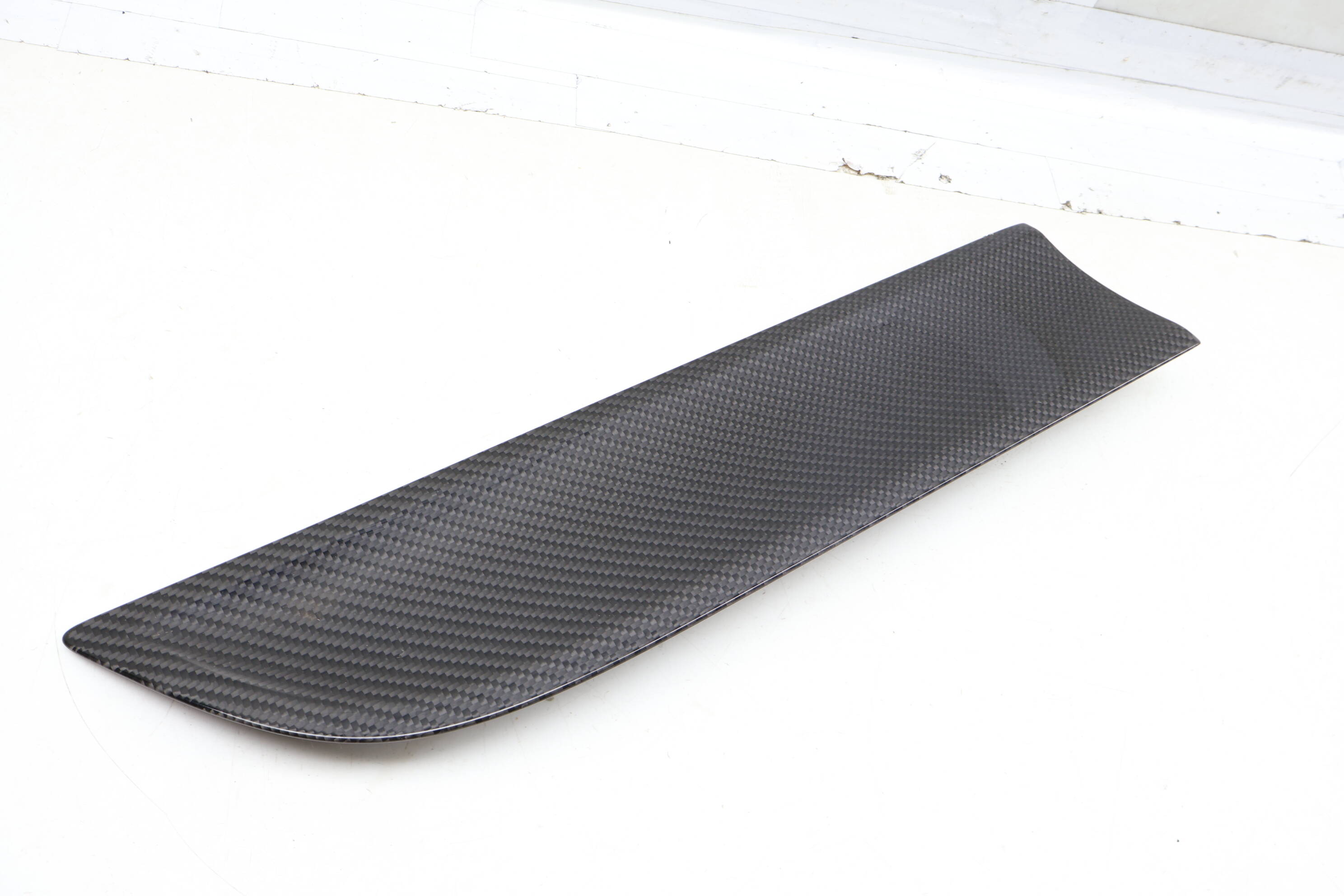 Lower Door Molding / Blade 95B839902A