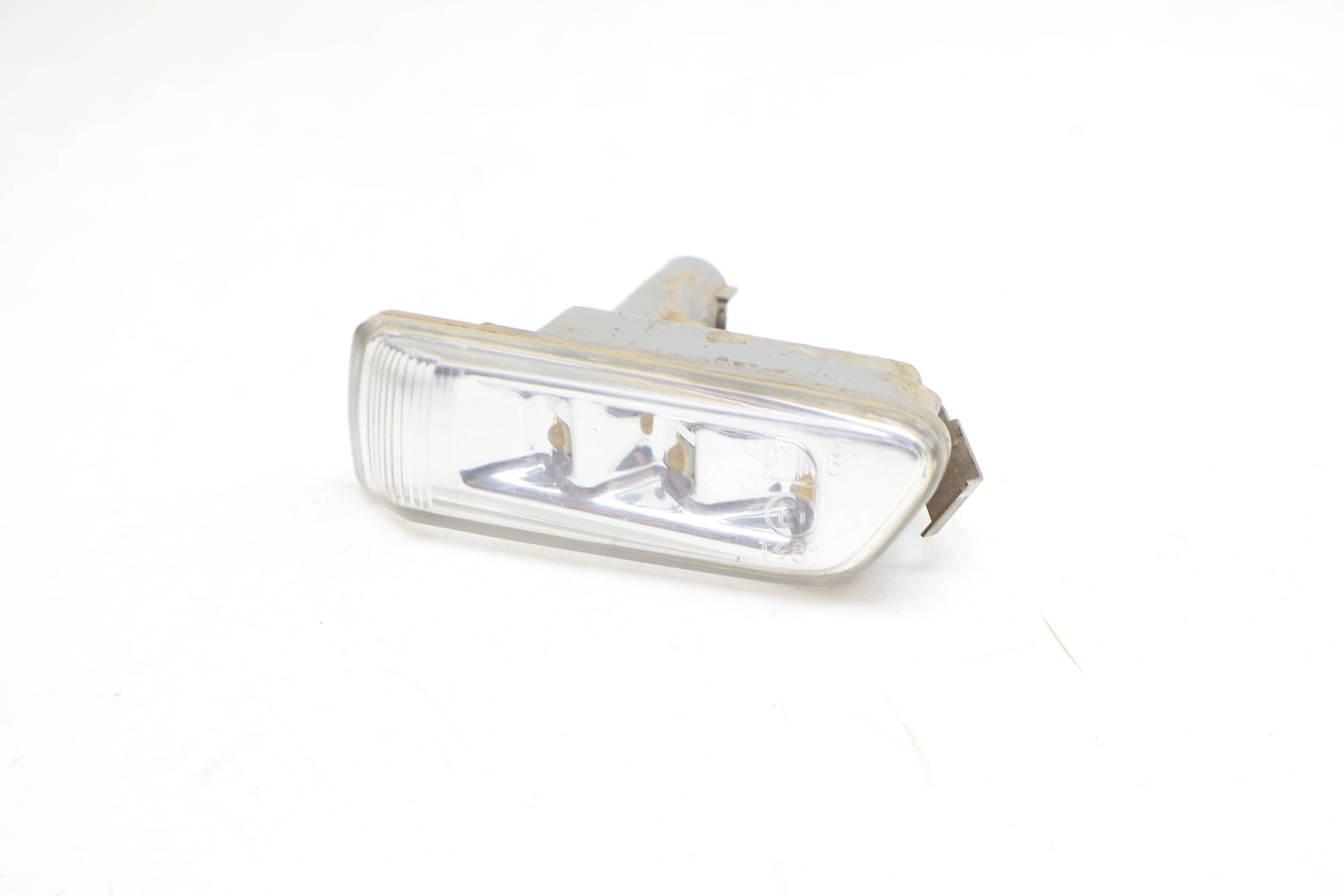 Fender Side Marker / Turn Signal Light 4E0949128