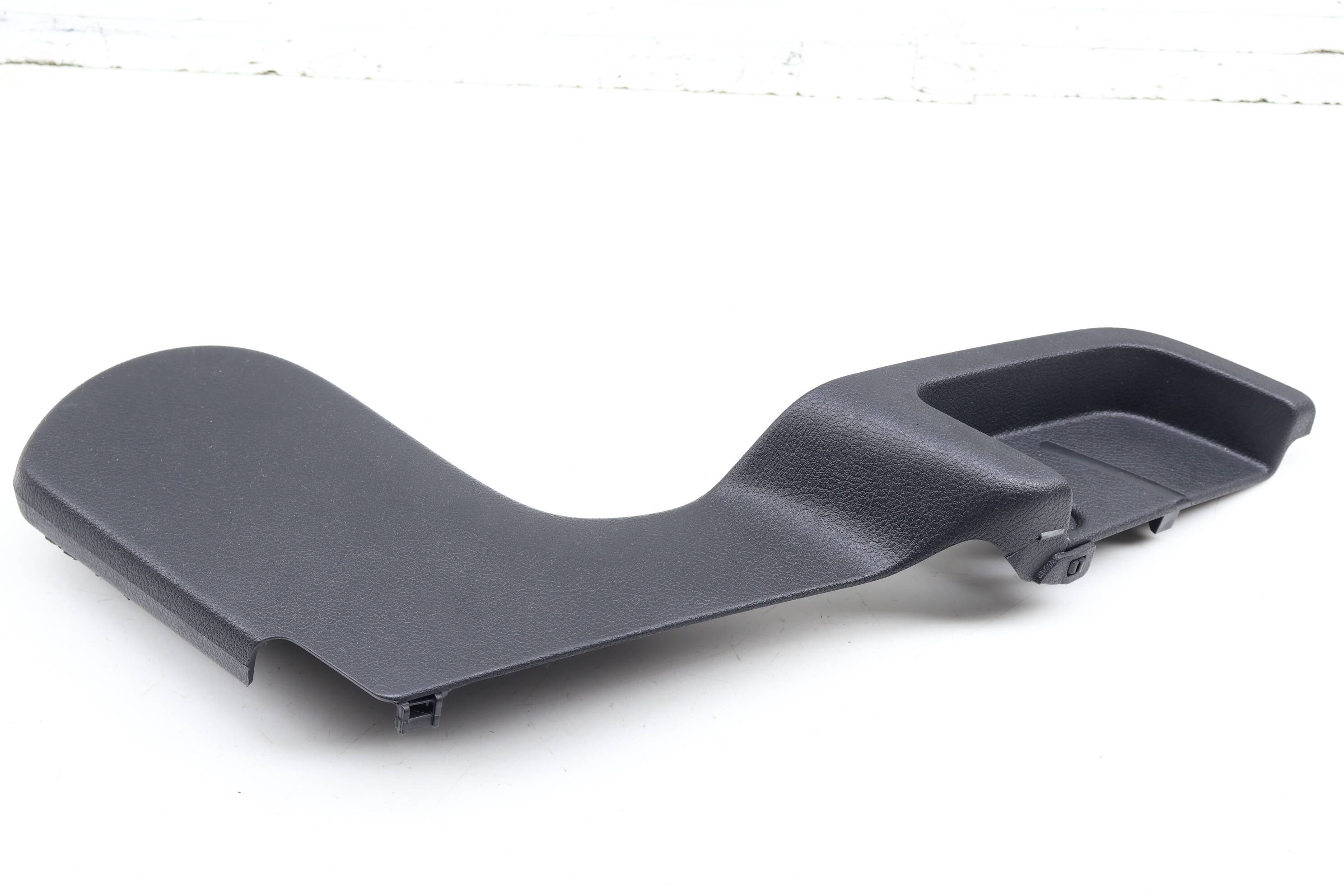 Outer Seat Trim / Panel 7P0885788D 95852278601