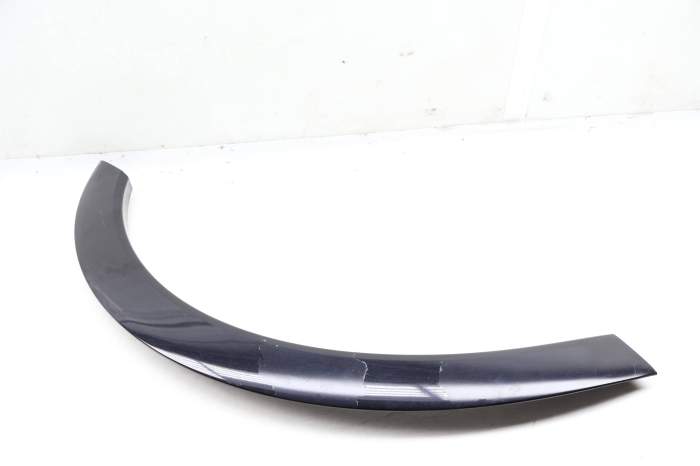 Wheel Fender Flare Trim / Molding (Rear) 7P5853728F 95855972850 main product photo