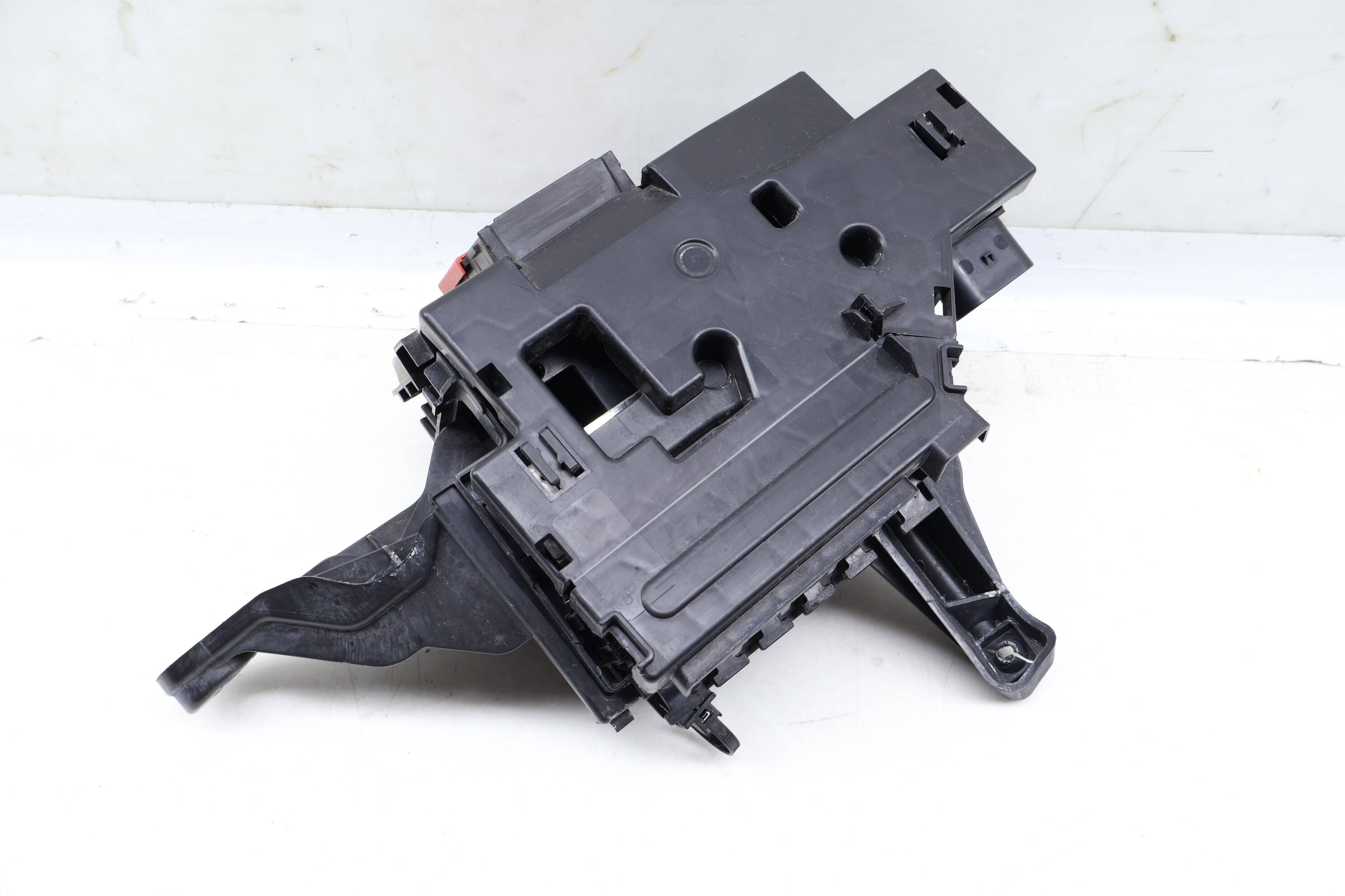 Mercedes-Benz Front Right Fuse / Relay Box 2535409515