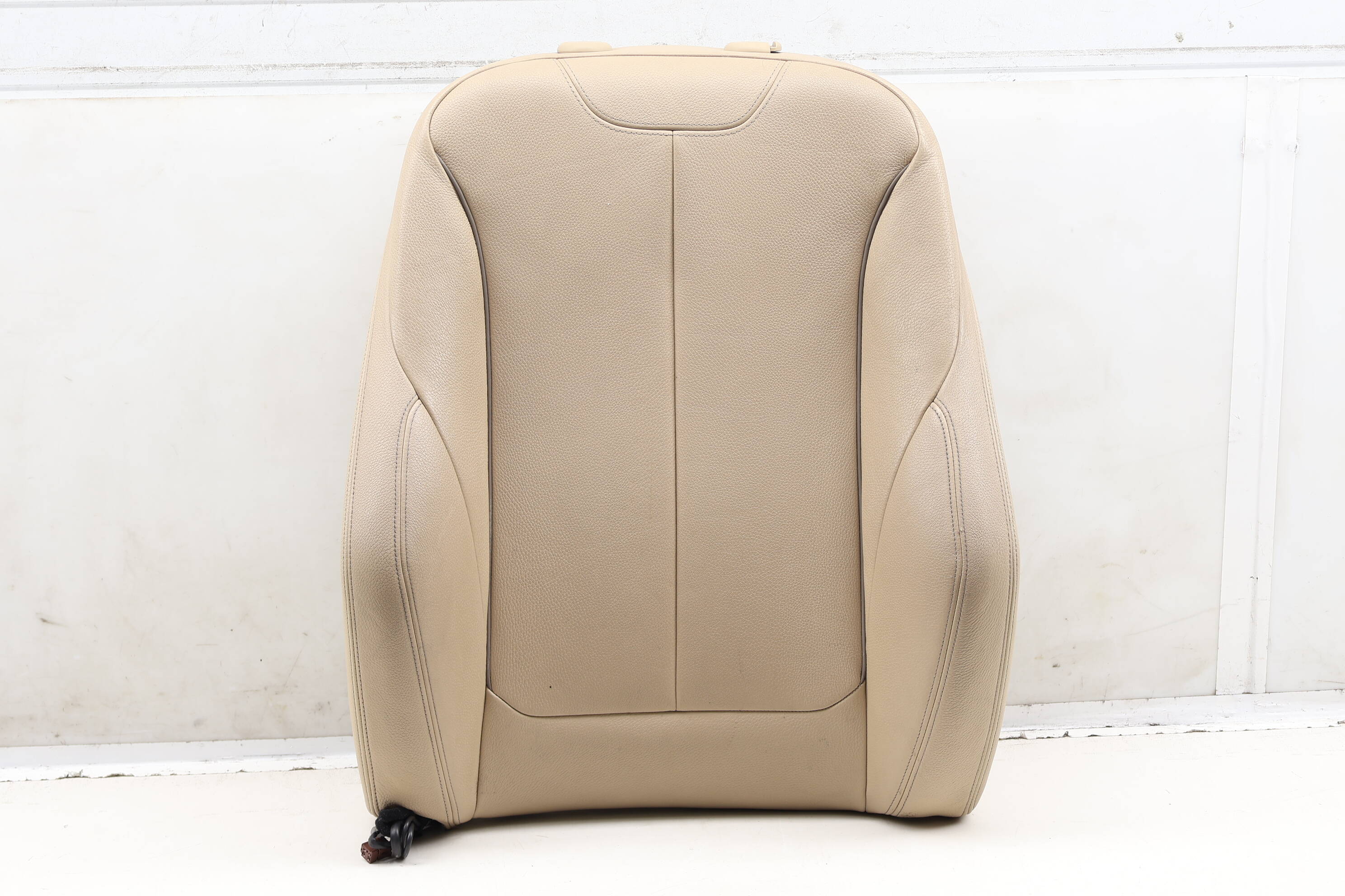 Upper&#x20;Seat&#x20;Sport&#x20;Backrest&#x20;Cushion&#x20;&#x28;Leather&#x29;&#x20;52107424222