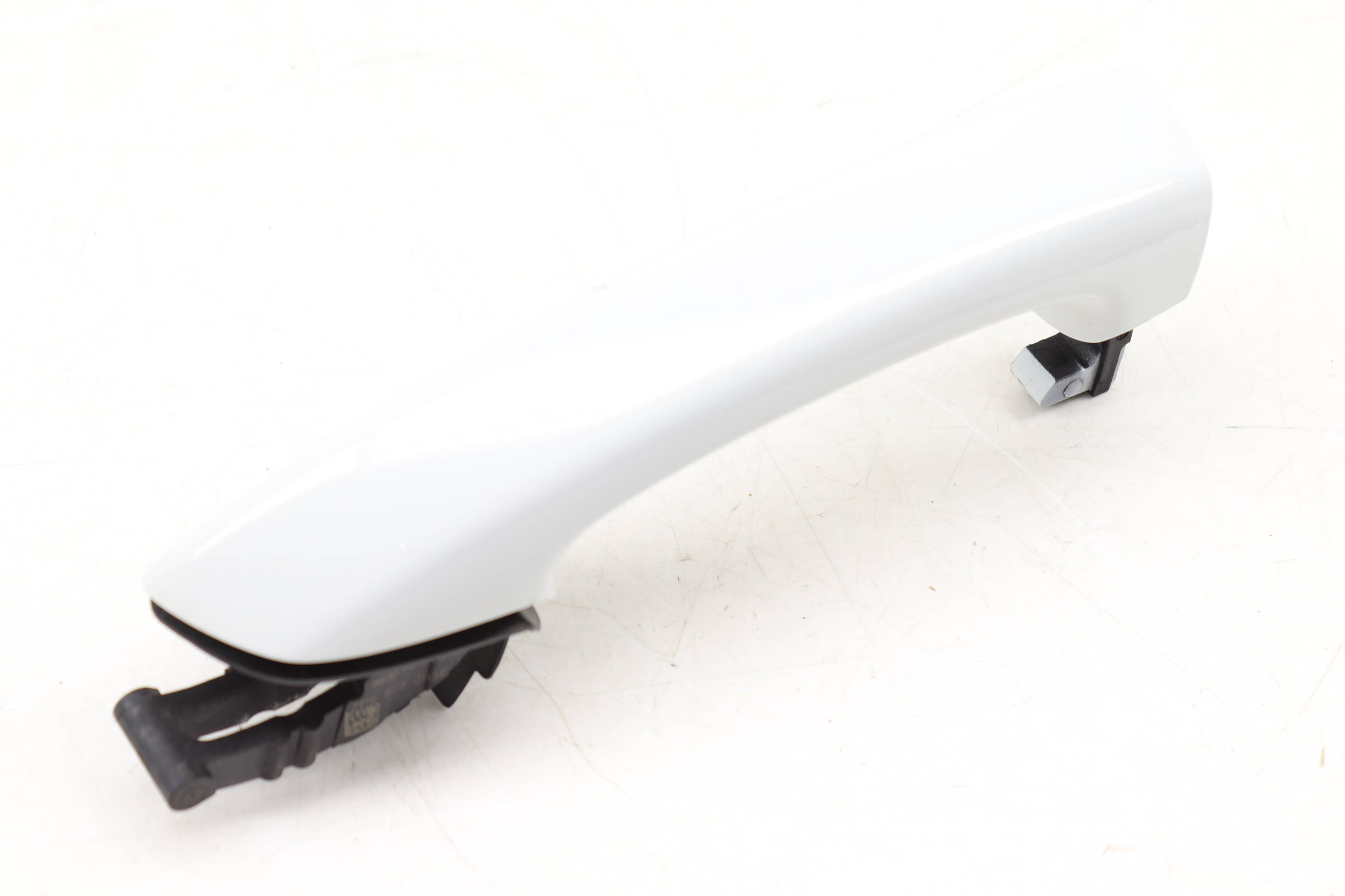 Exterior Door Handle 7P6837205E