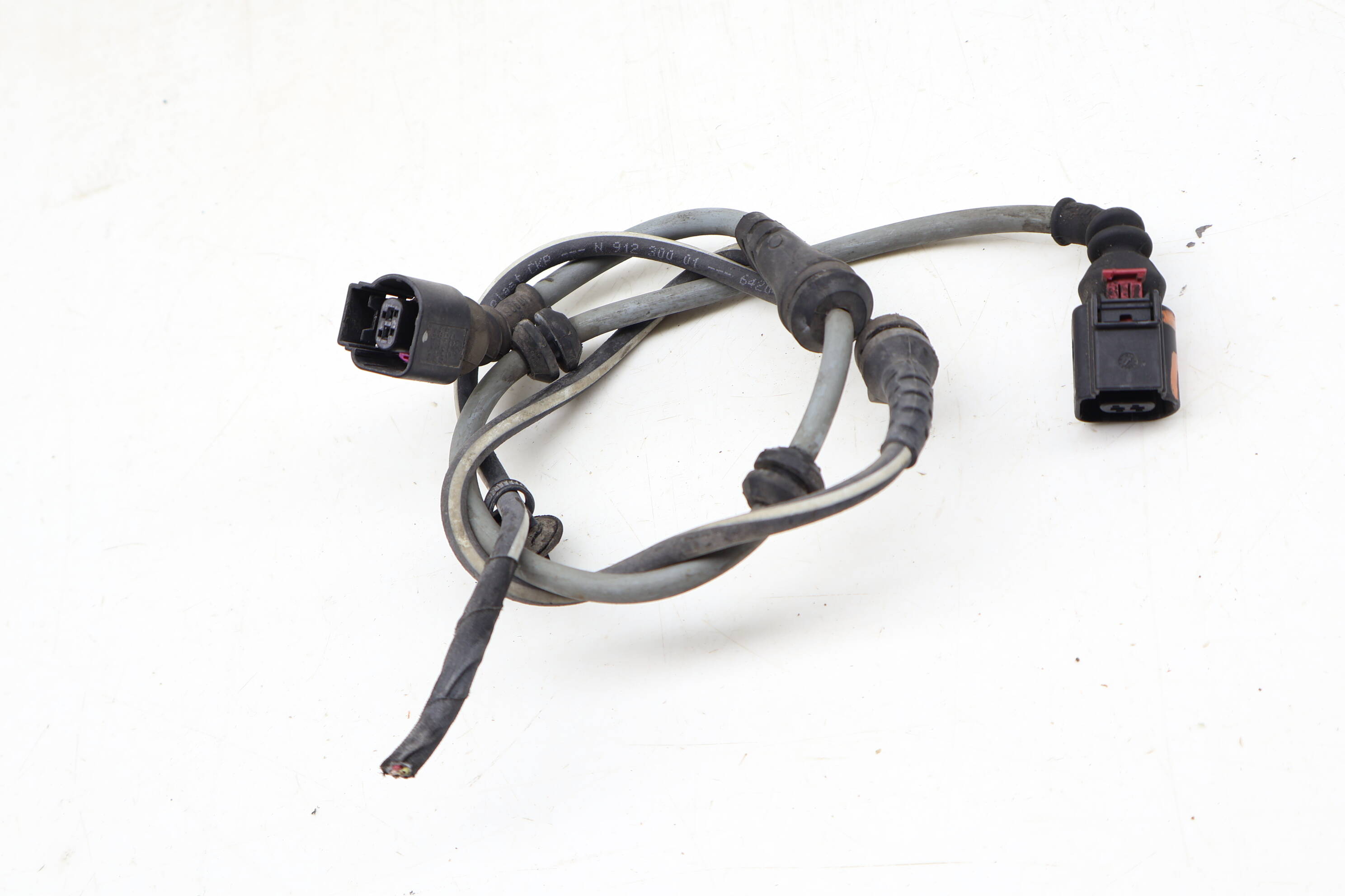 Abs / Speed Sensor Wiring Harness 80A972251