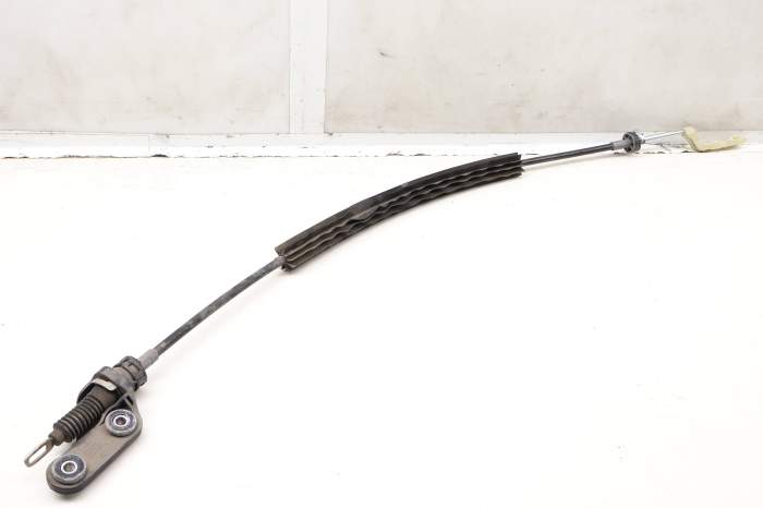 Automatic Shift / Shifter Linkage Cable 5Q0713266BH main product photo