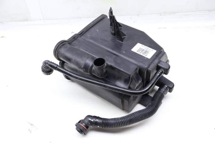 Fuel Evap Charcoal Canister 16117327885 main product photo