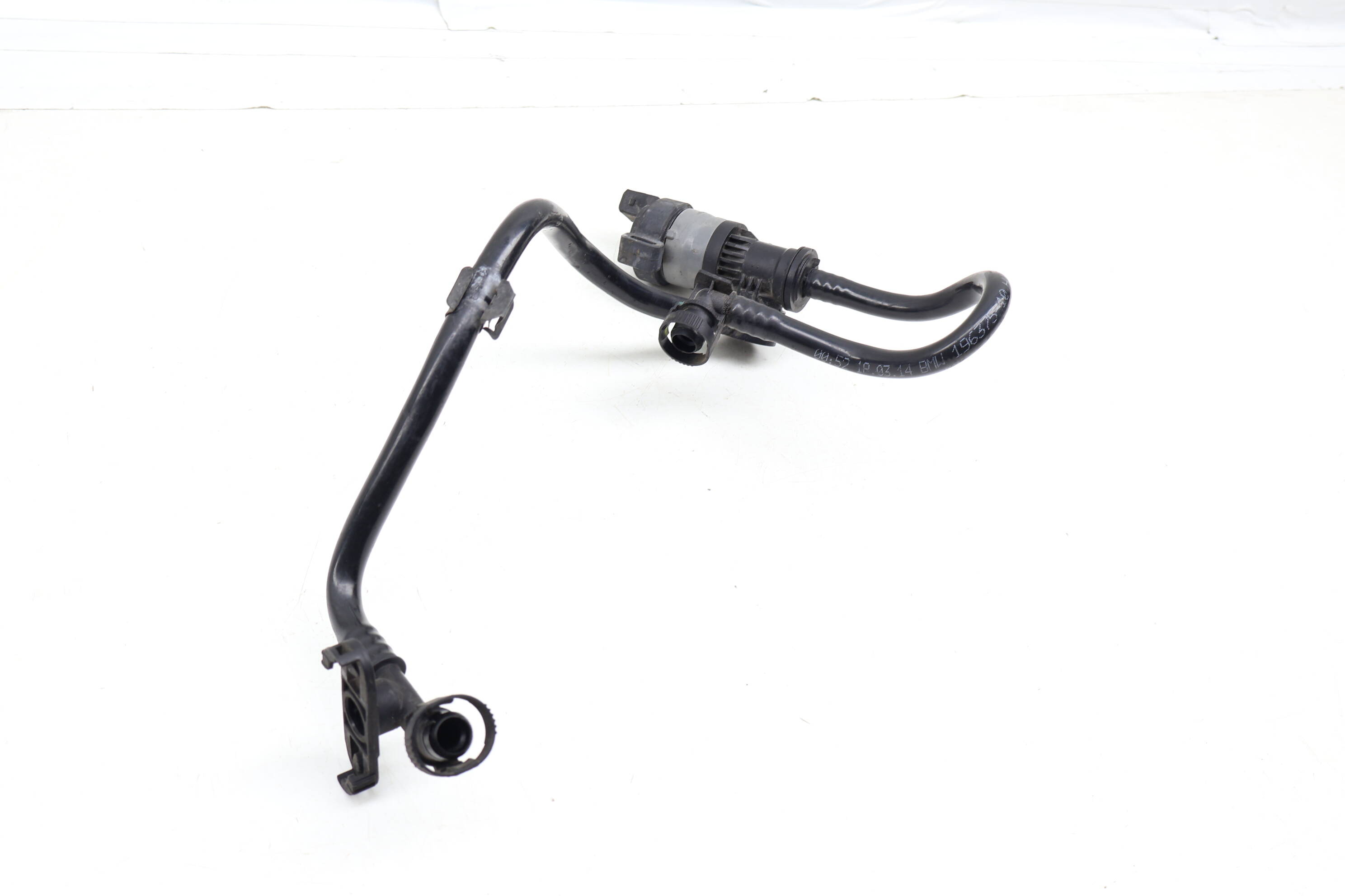 Fuel Tank Valve / Breather Line 13907636145