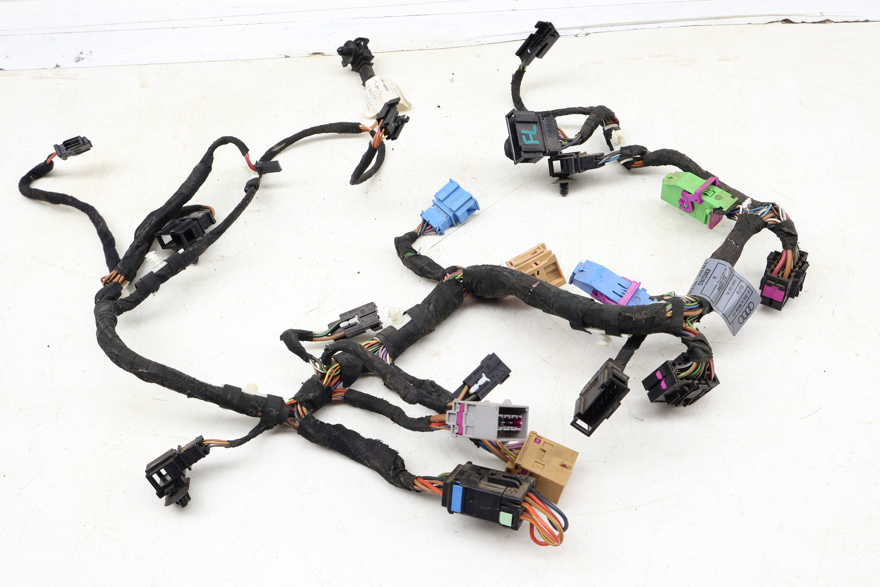 Seat Wiring Harness 4E1971384B