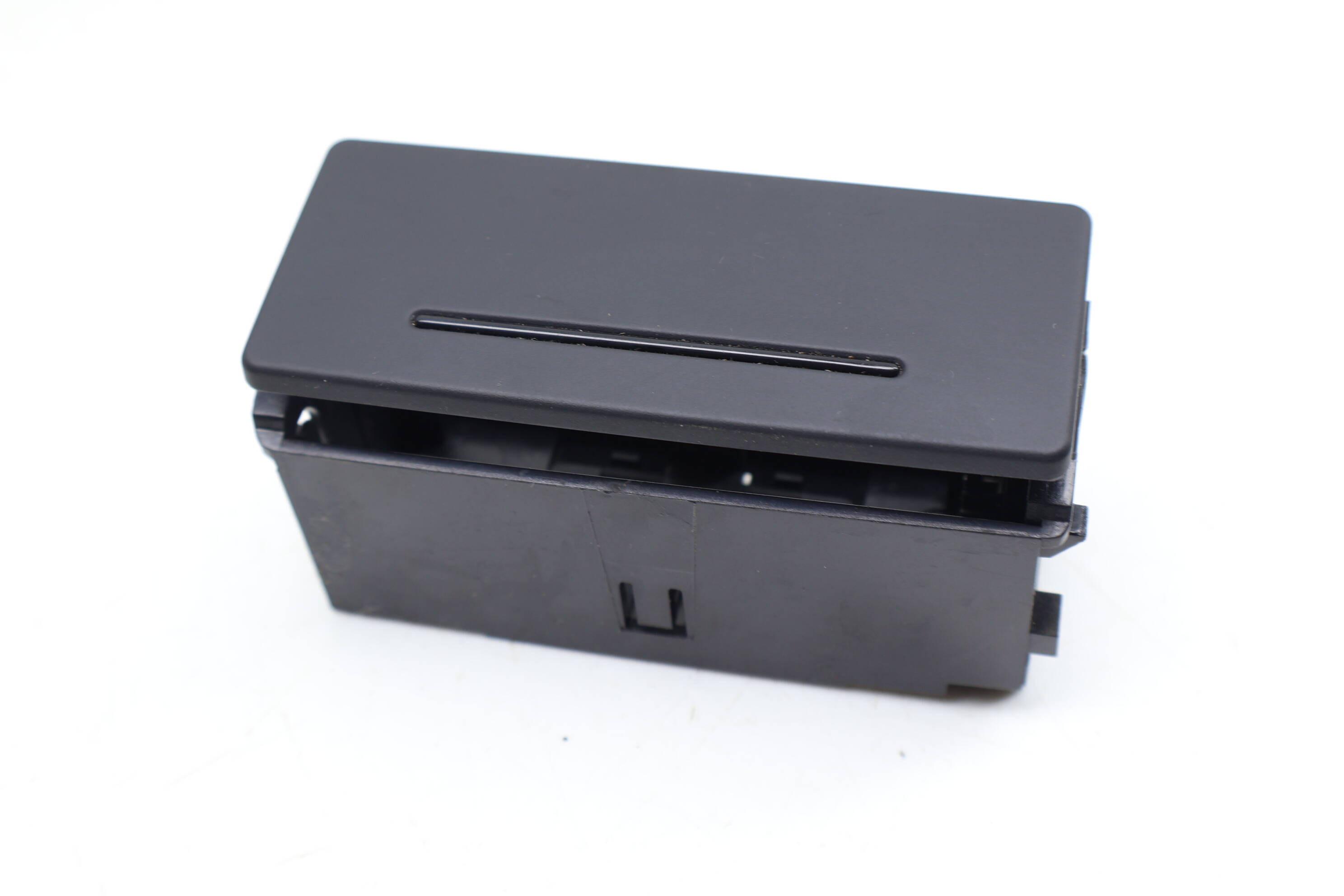 Door Ashtray / Ash Tray 4B0857406B