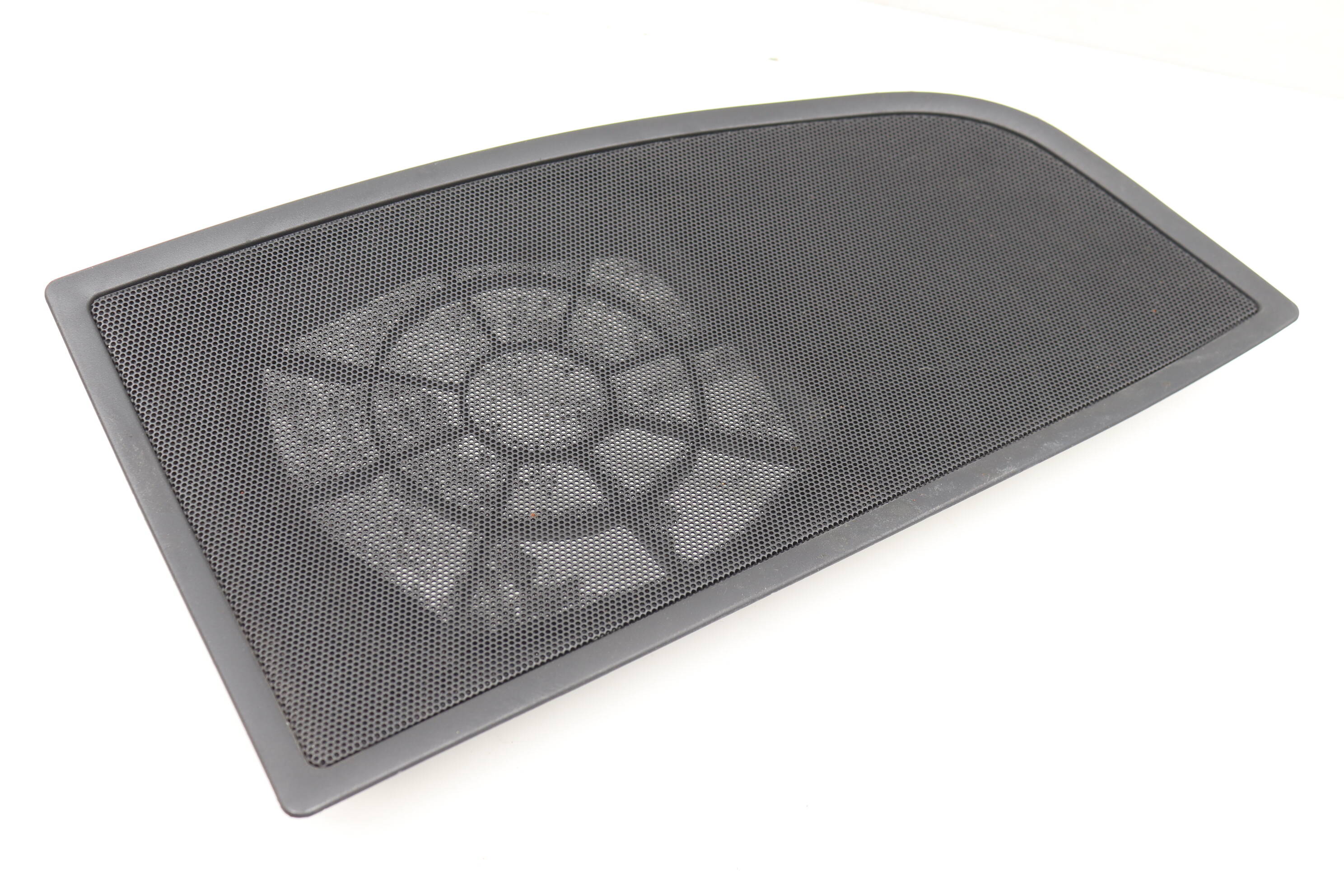 BMW Rear Left Speaker Grille / Cover (Z4) 51437043833