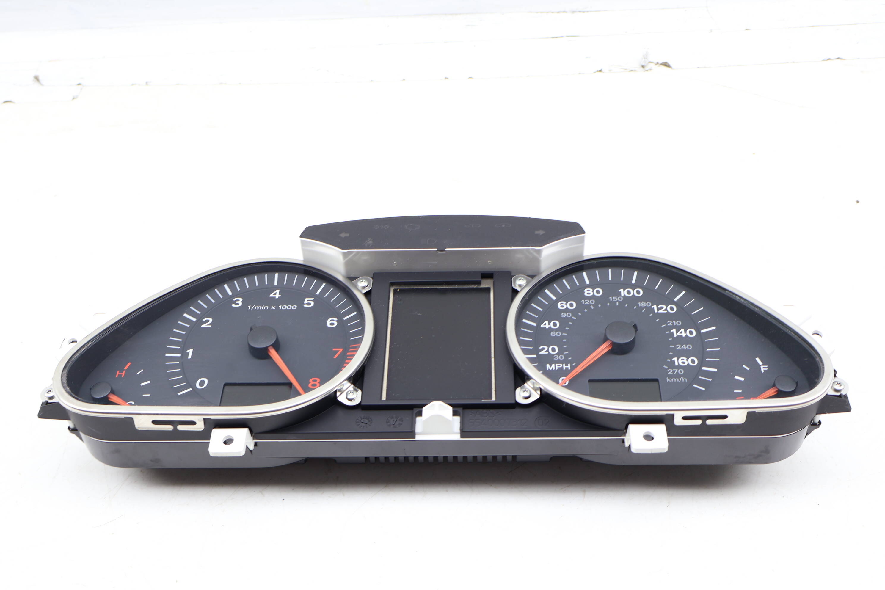 Instrument Cluster / Speedometer 4L0920983M