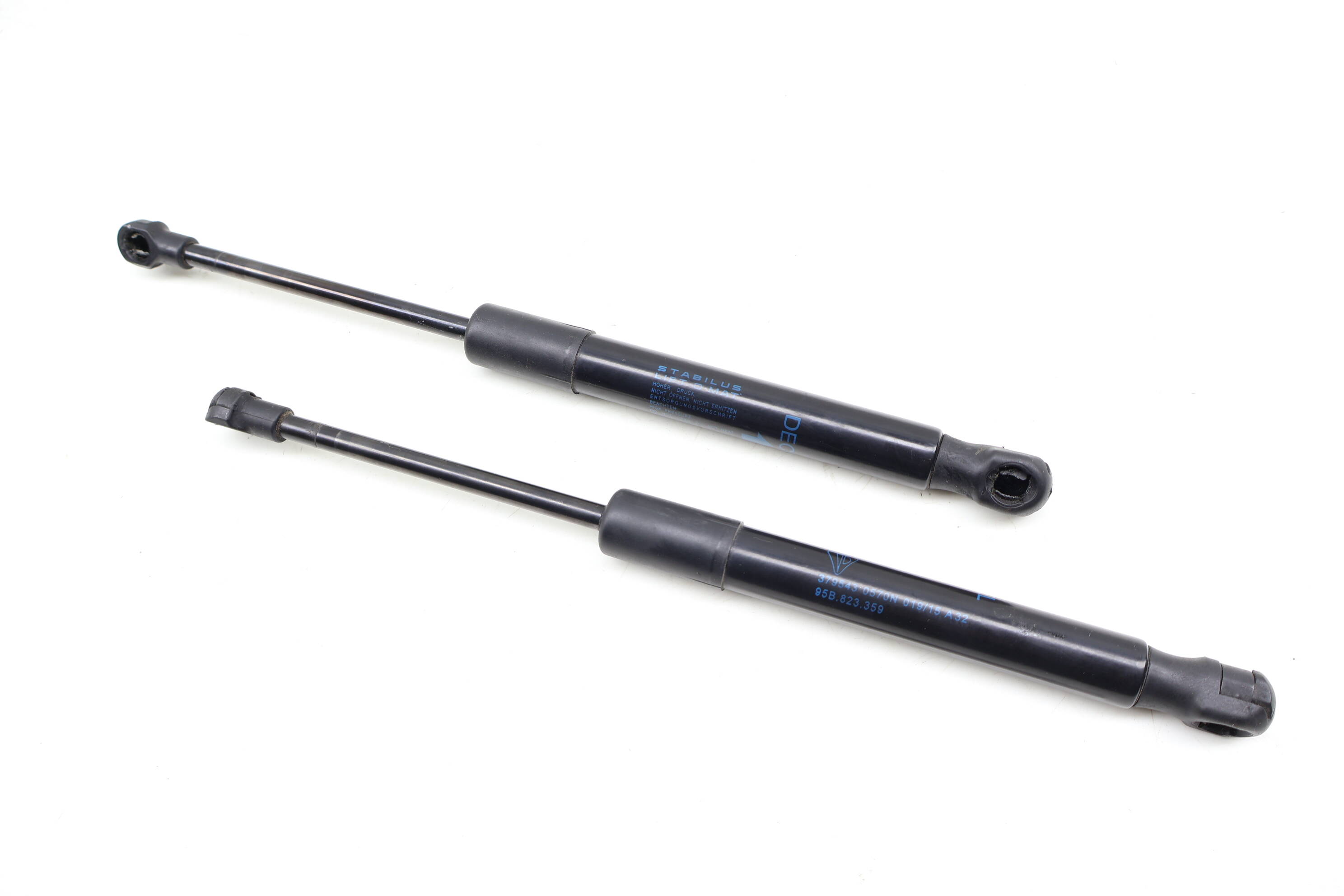 Hood Strut / Shock Set 95B823359