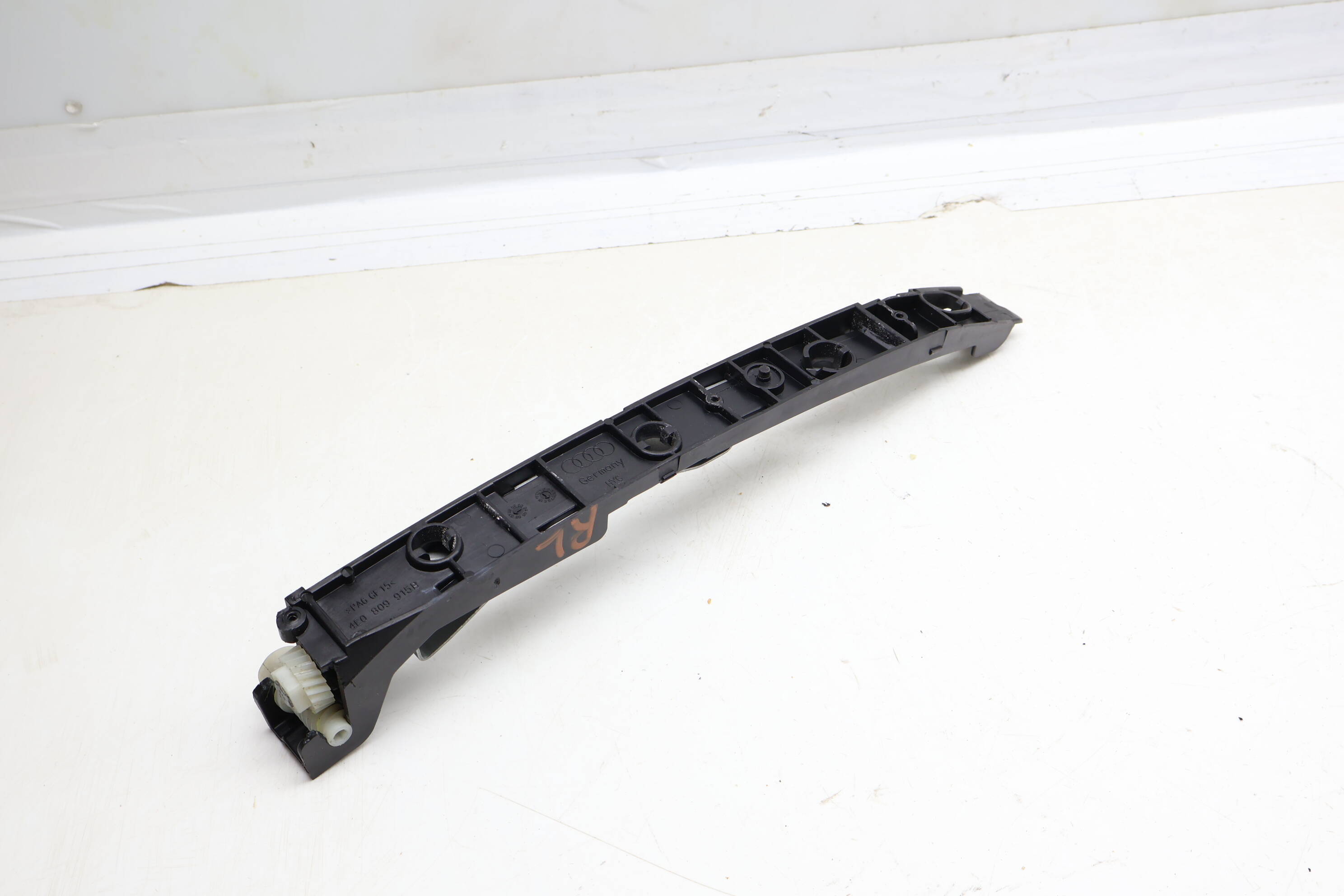 Bumper Mount Bracket 4E0809915B