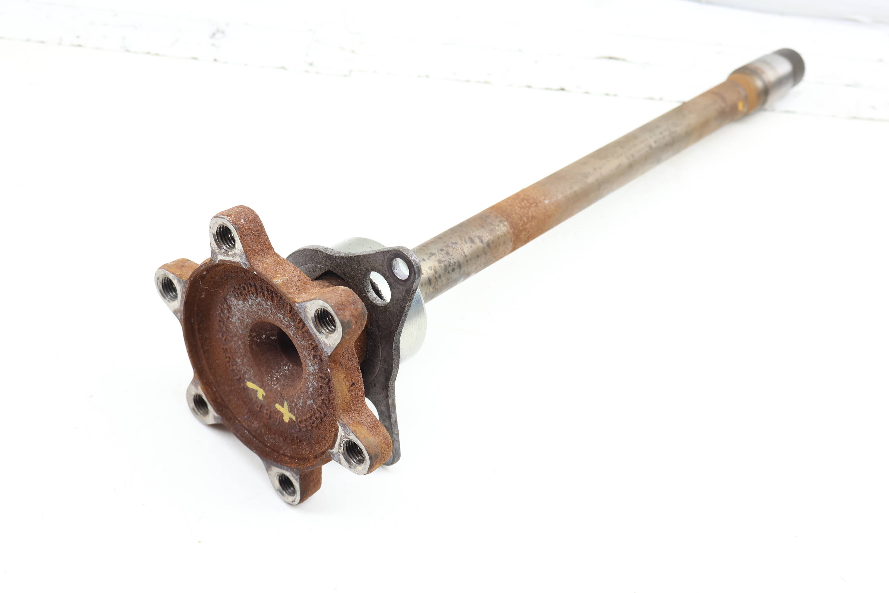 Transmission Axle Flange Shaft 0CS409355C