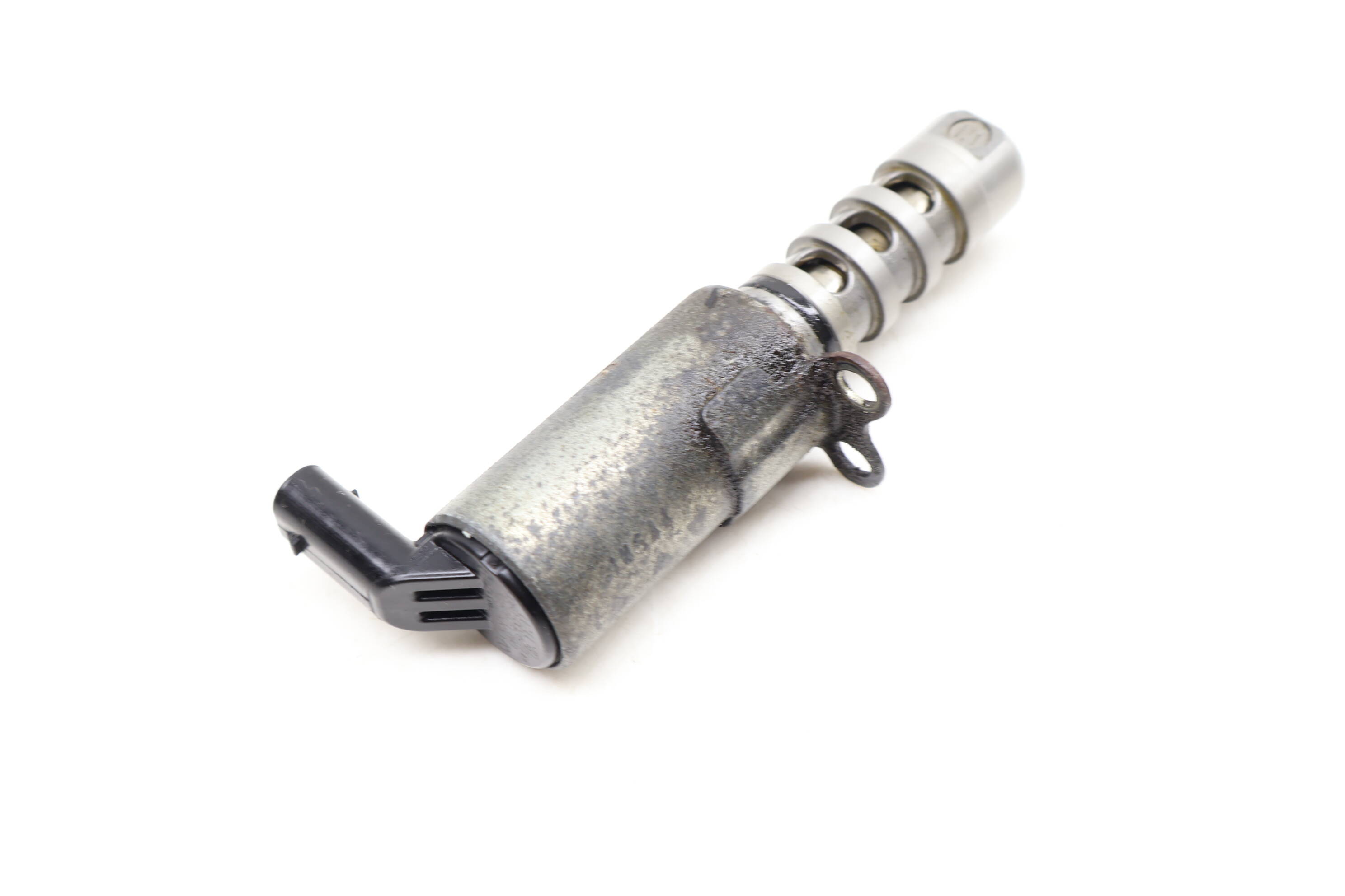 Cam / Camshaft N205 Valve Solenoid 06E109257L