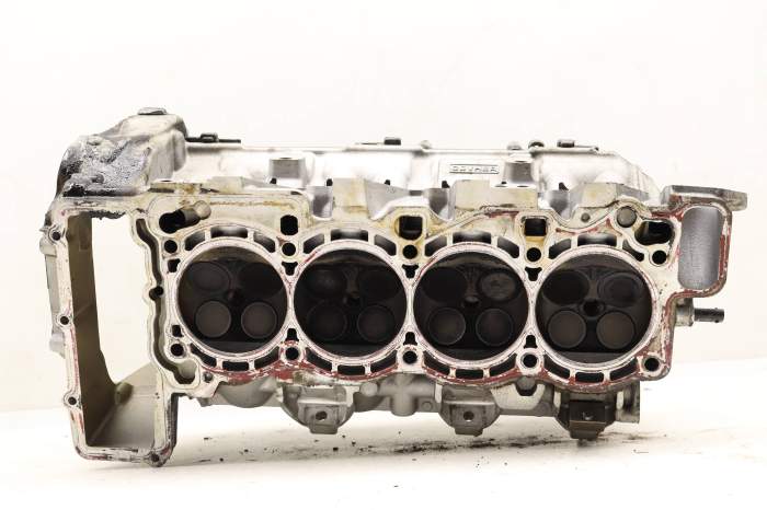 Audi Right 4.0T Engine Cylinder Head (A8 Quattro, S8 Audi Right 4.0T Engine Cylinder Head (A8 Quattro, S8