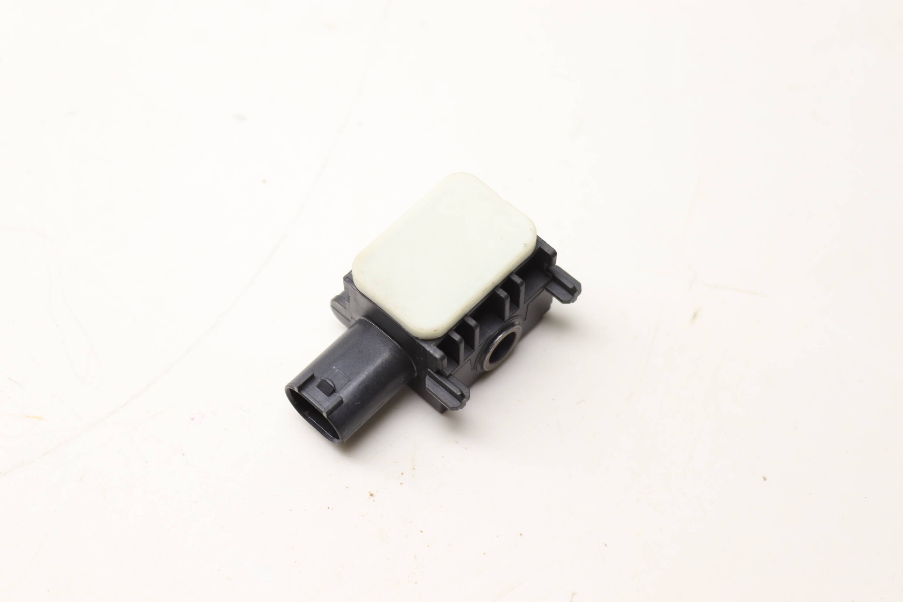 Impact / Crash Sensor 0038202826