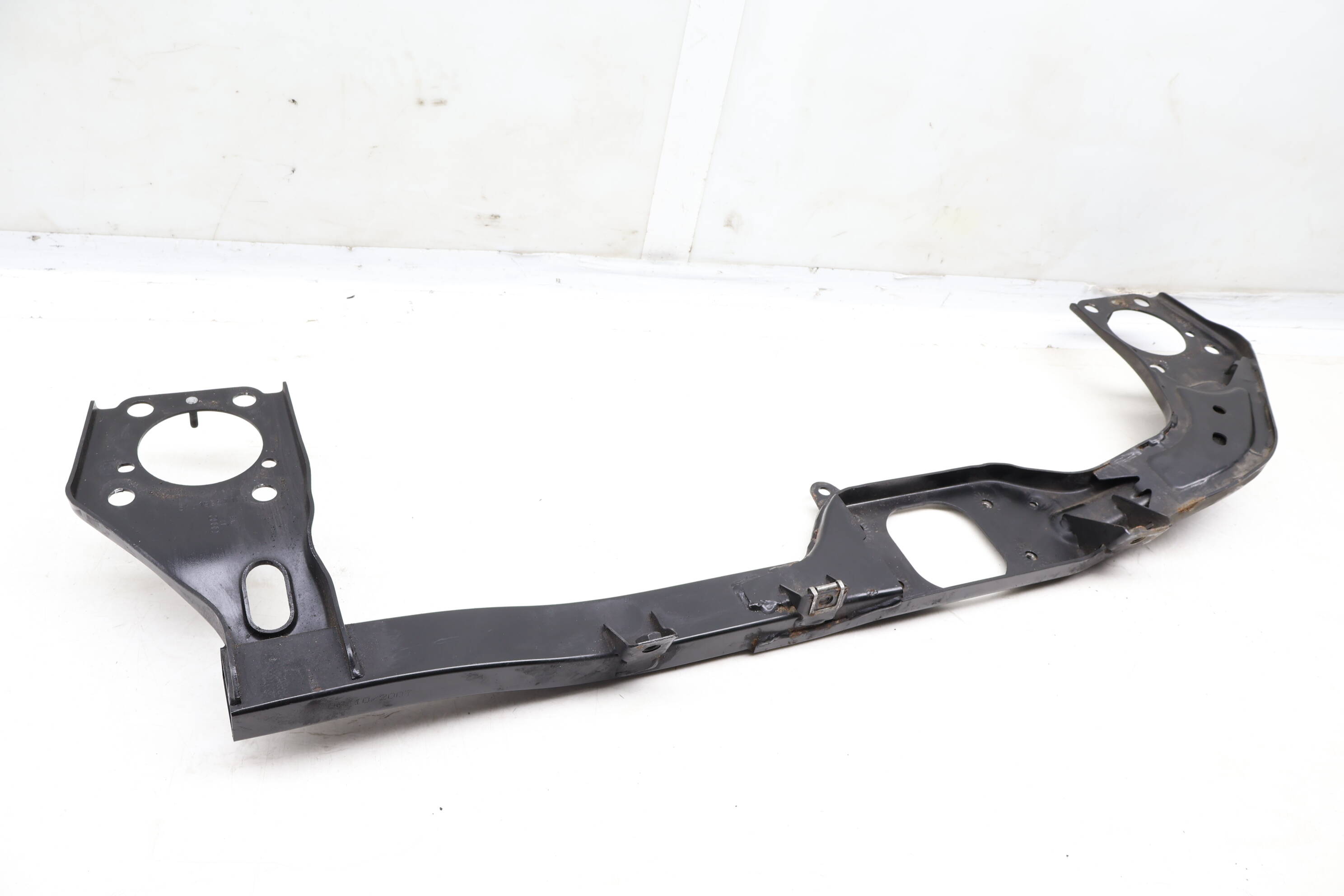 Lower Core Support Bracket 8E0199521EH