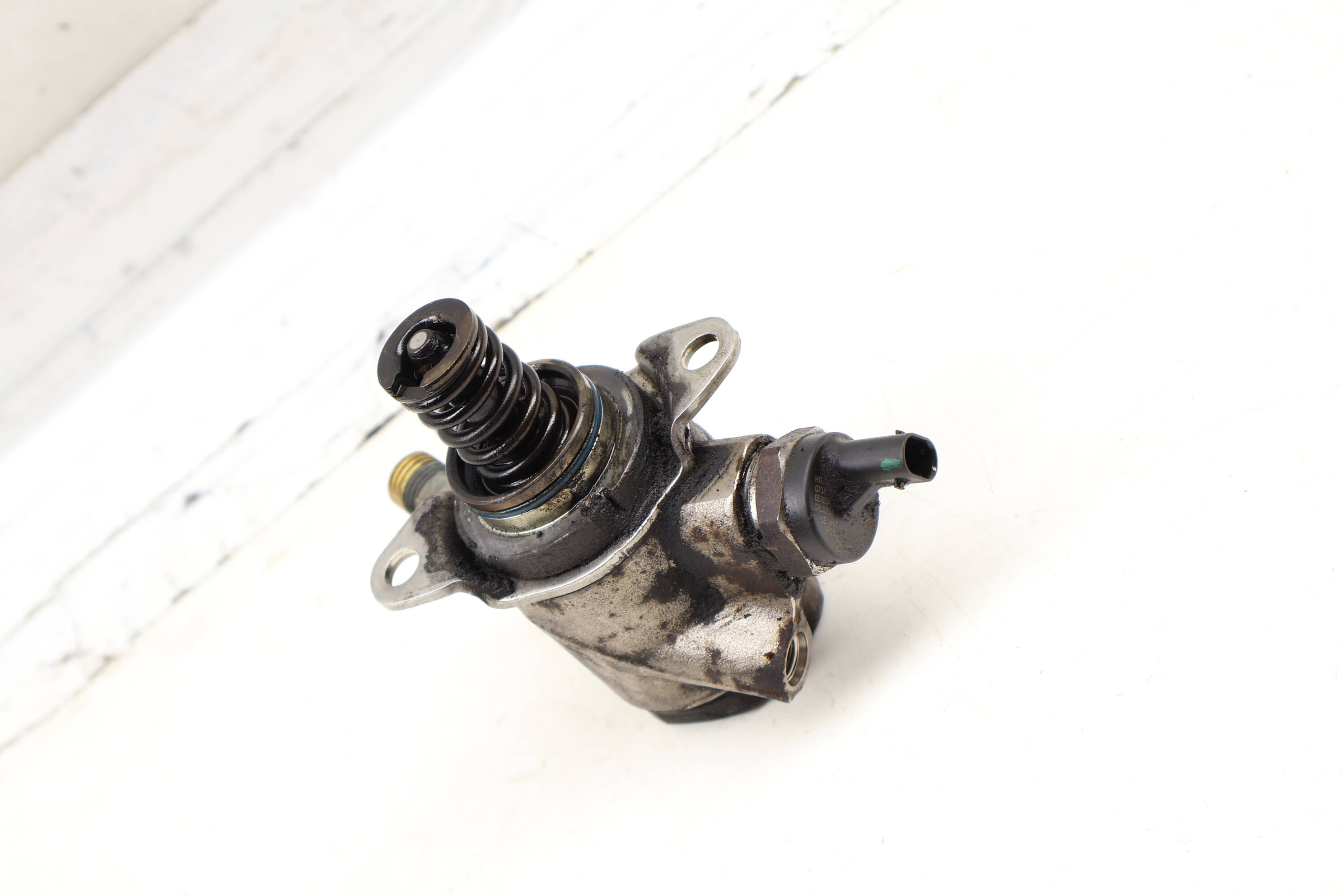 High Pressure Fuel Pump / Hpfp 07L127026J 95811031610