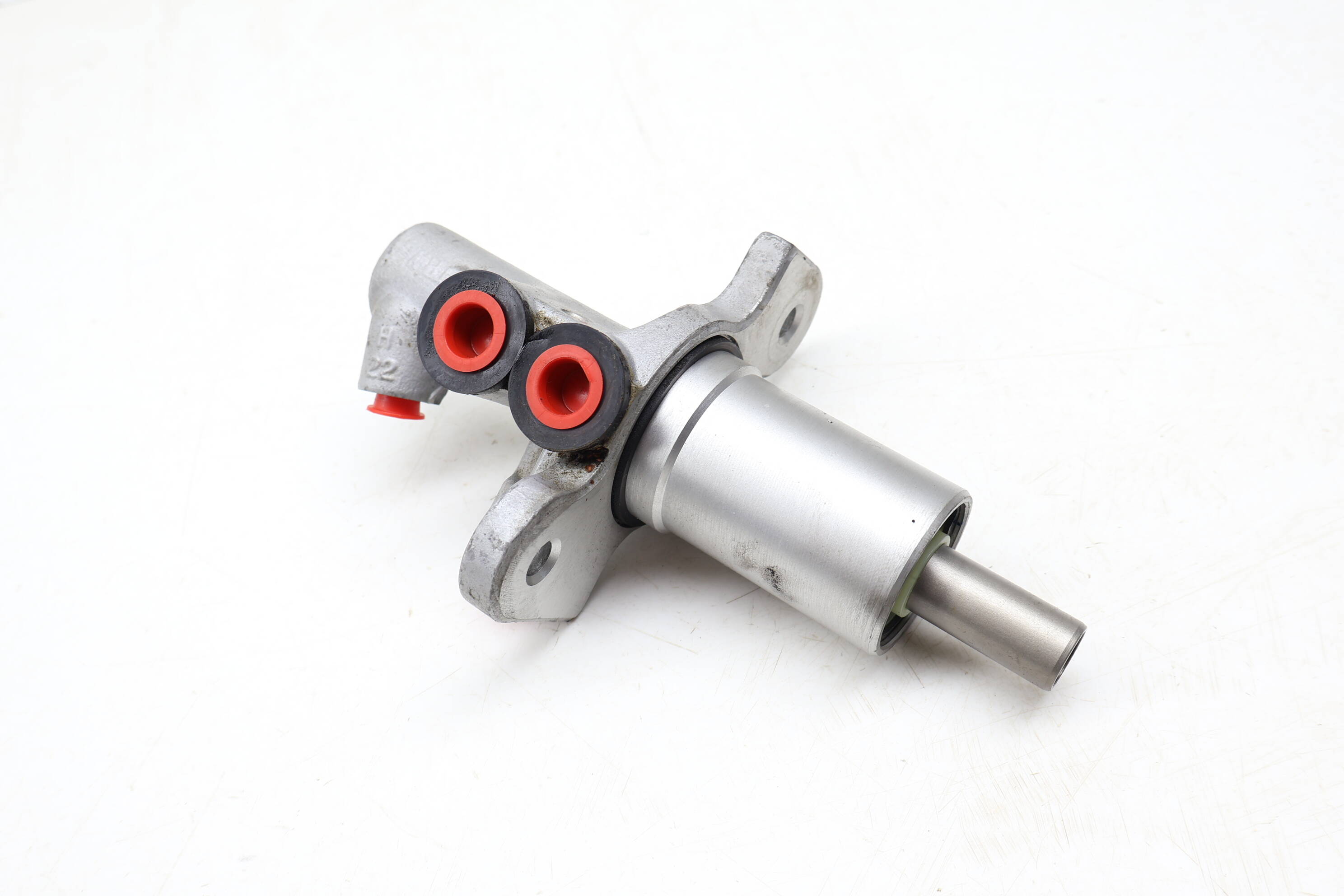 Brake Master Cylinder 34336786586