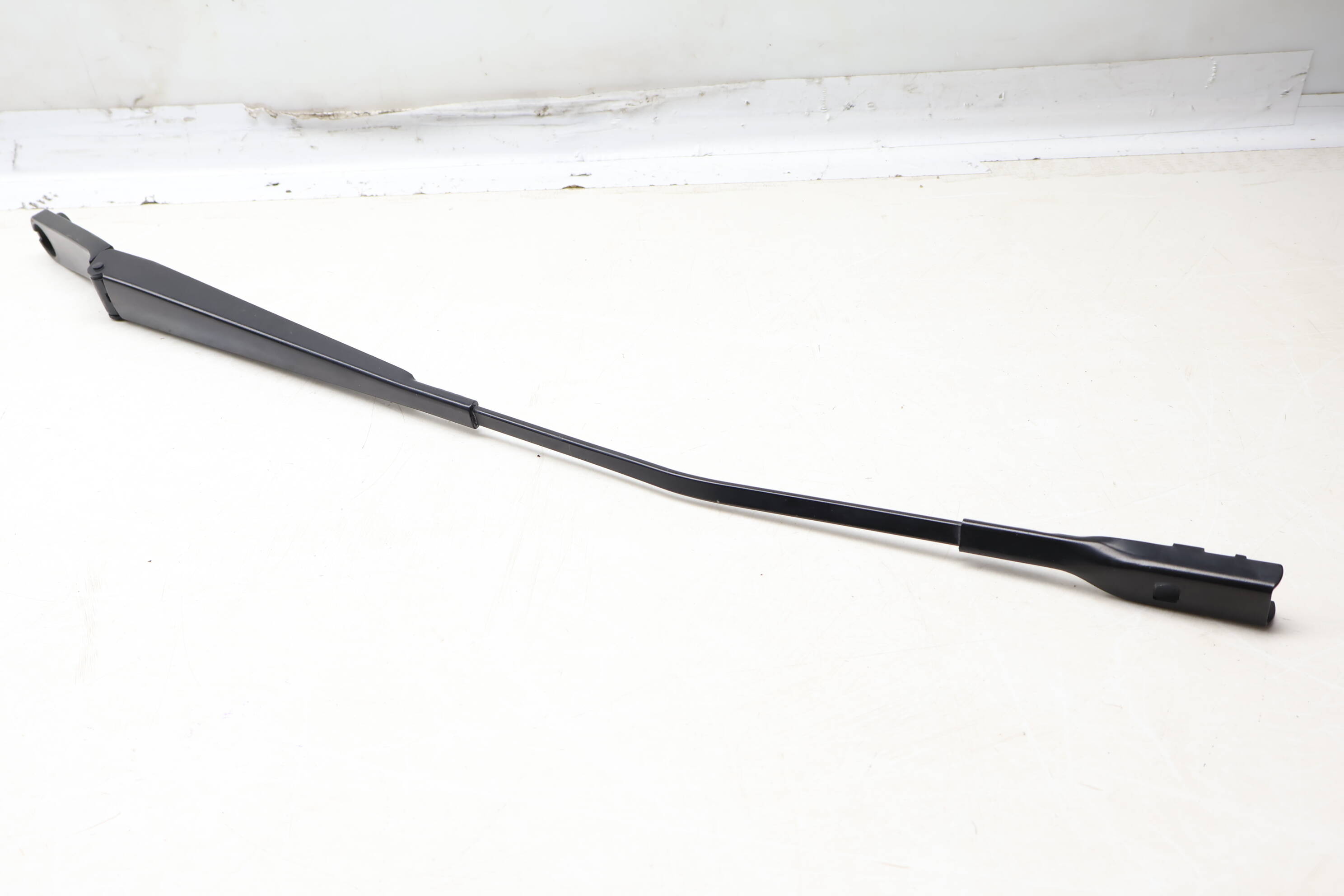 Windshield Wiper Arm 8U1955408A