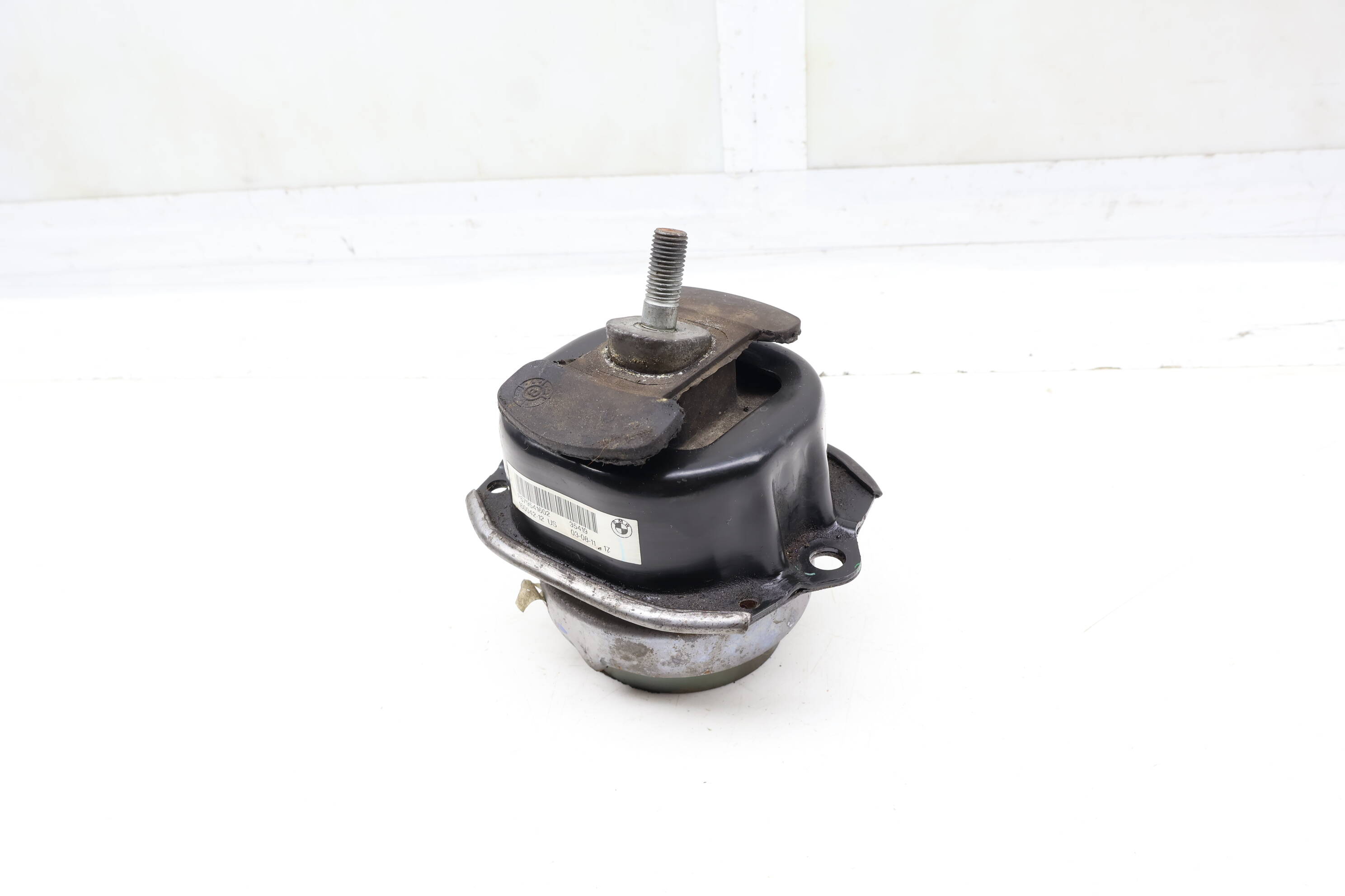 Engine / Motor Mount 22116795416