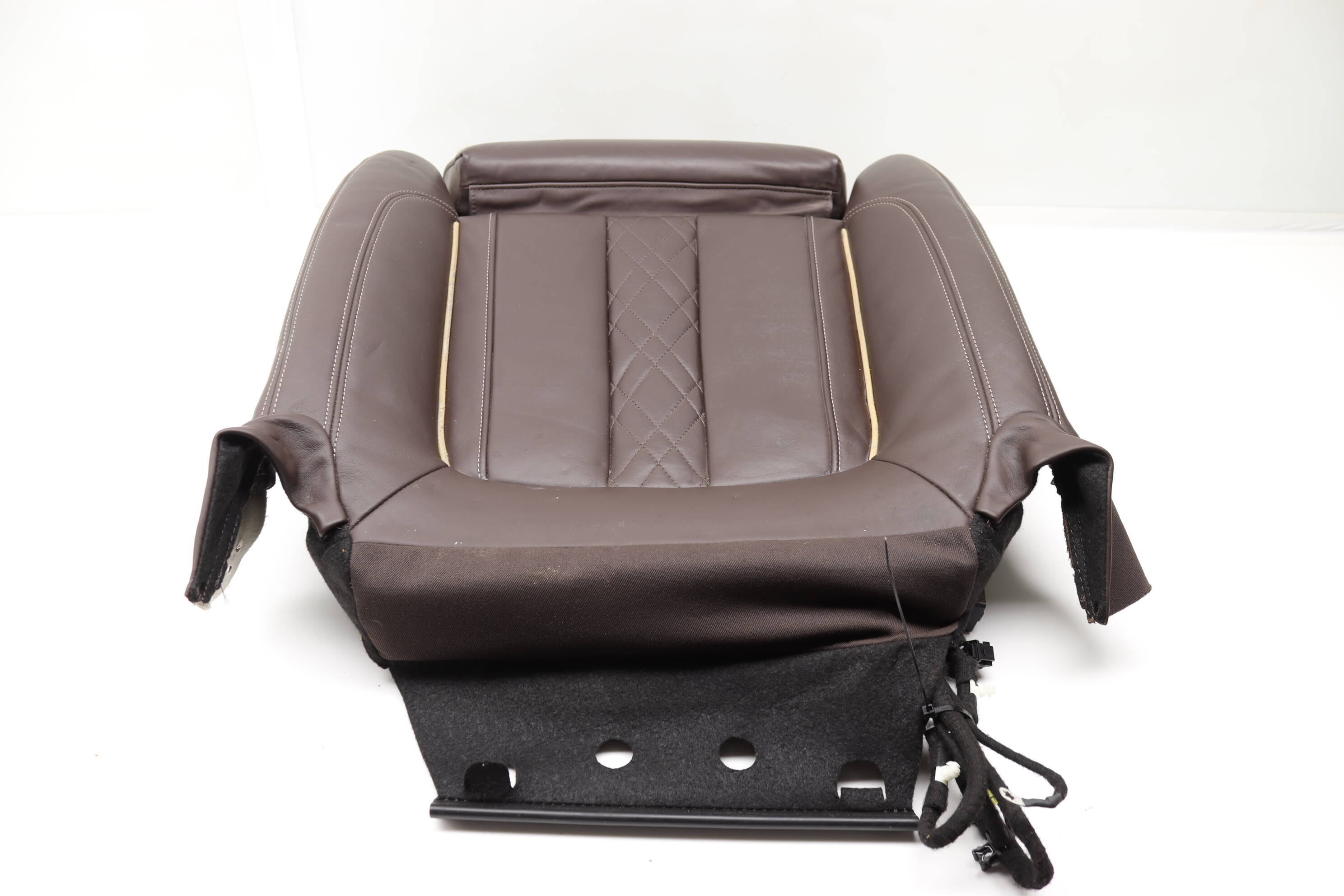 Lower&#x20;Seat&#x20;Bottom&#x20;Cushion&#x20;&#x28;Nappa&#x20;Leather&#x29;&#x20;52107412678
