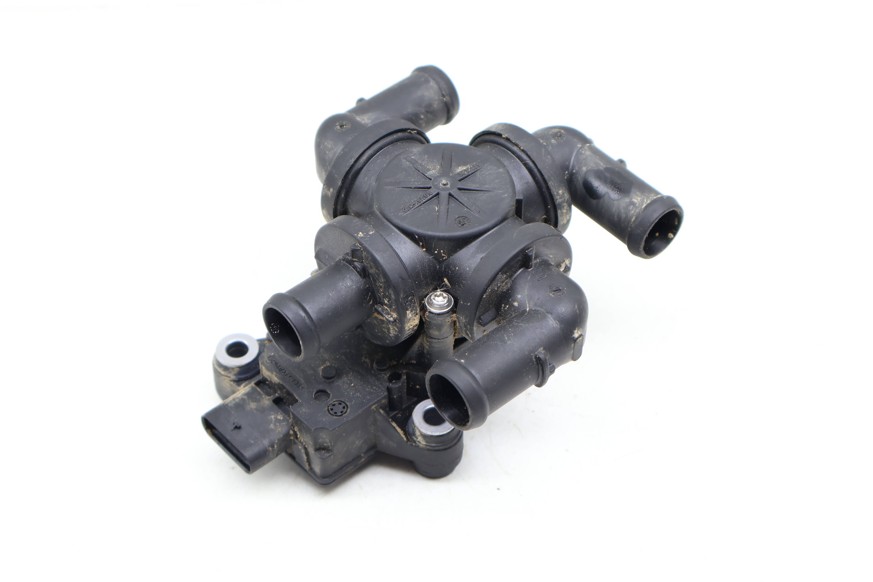 Coolant Circuit Solenoid Valve (Uvw7) 9J1906457A