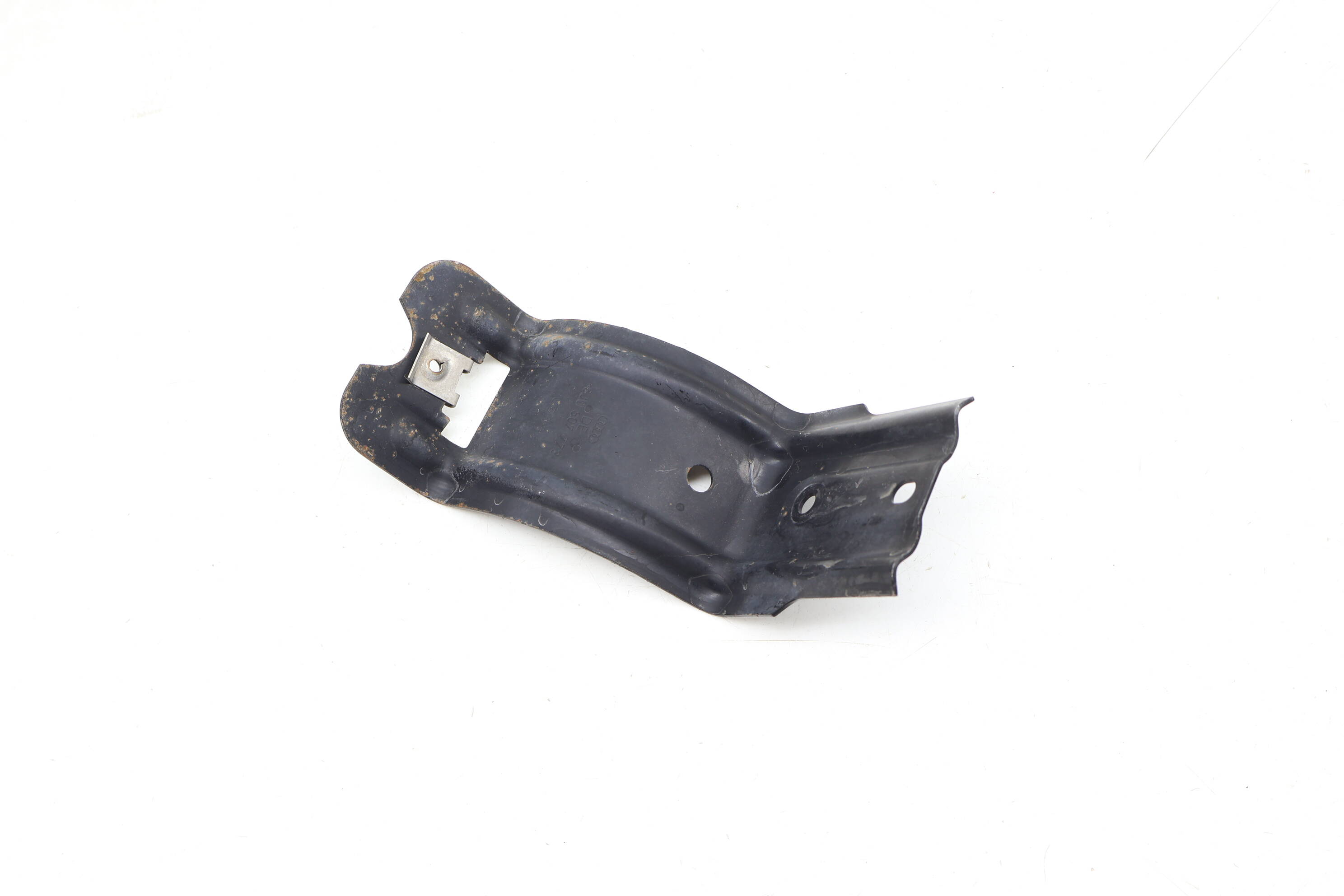 Bumper Holder / Mount Bracket 8J0807773