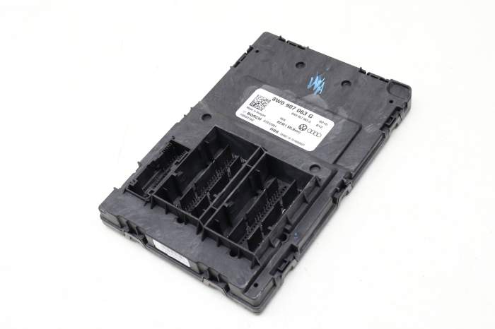 Onboard Supply Control Module / Bcm 8W0907063G main product photo