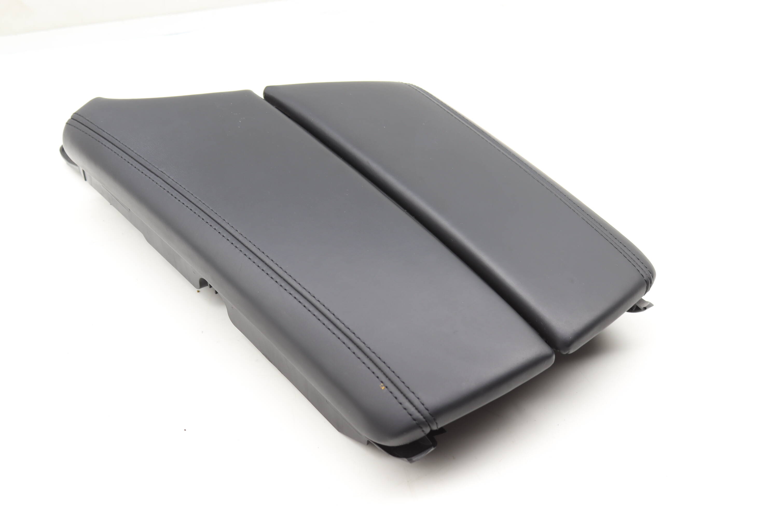 Center&#x20;Console&#x20;Armrest&#x20;&#x2F;&#x20;Arm&#x20;Rest&#x20;51169216923