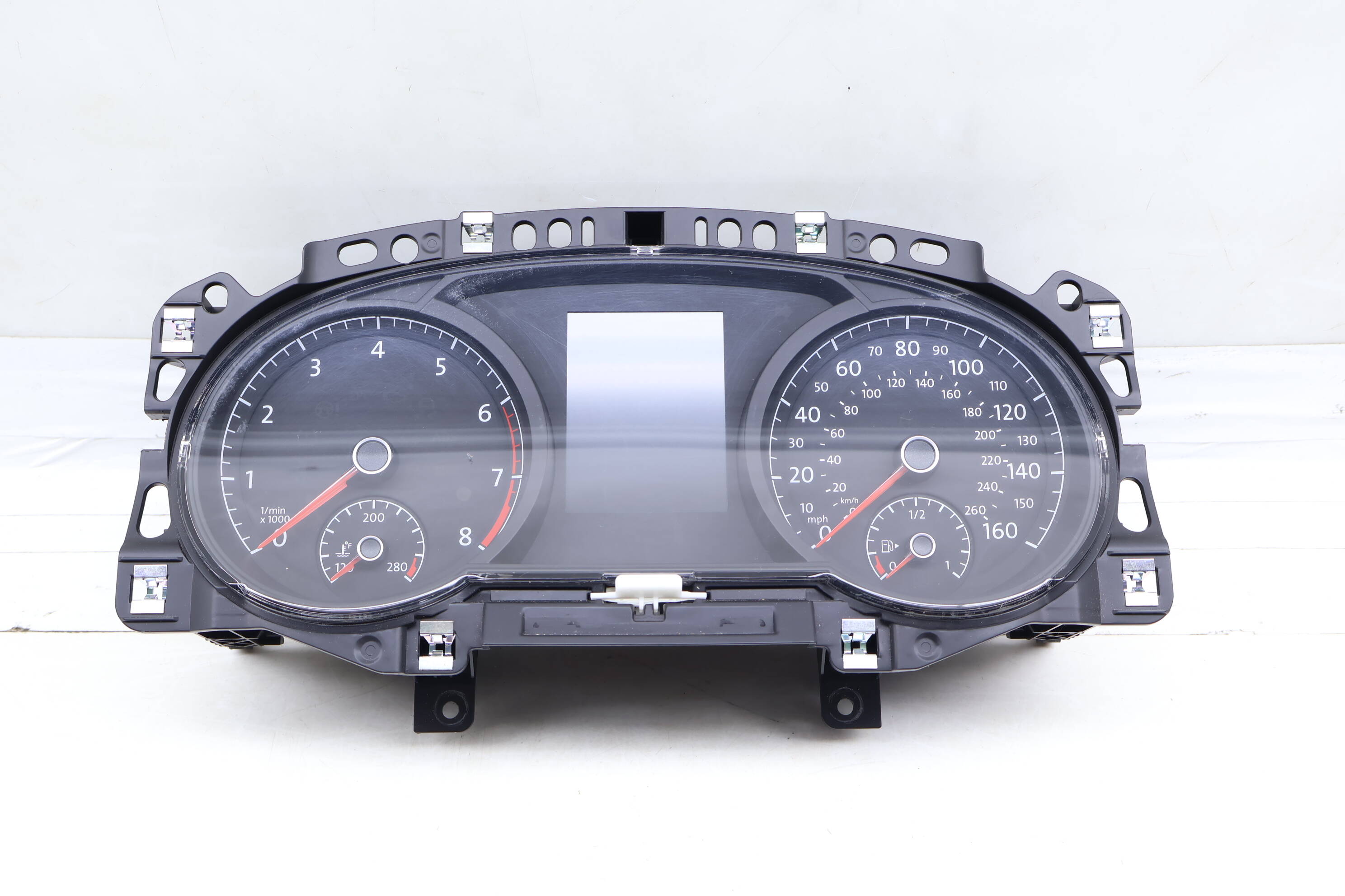 Instrument Cluster / Speedometer 5G1920840A