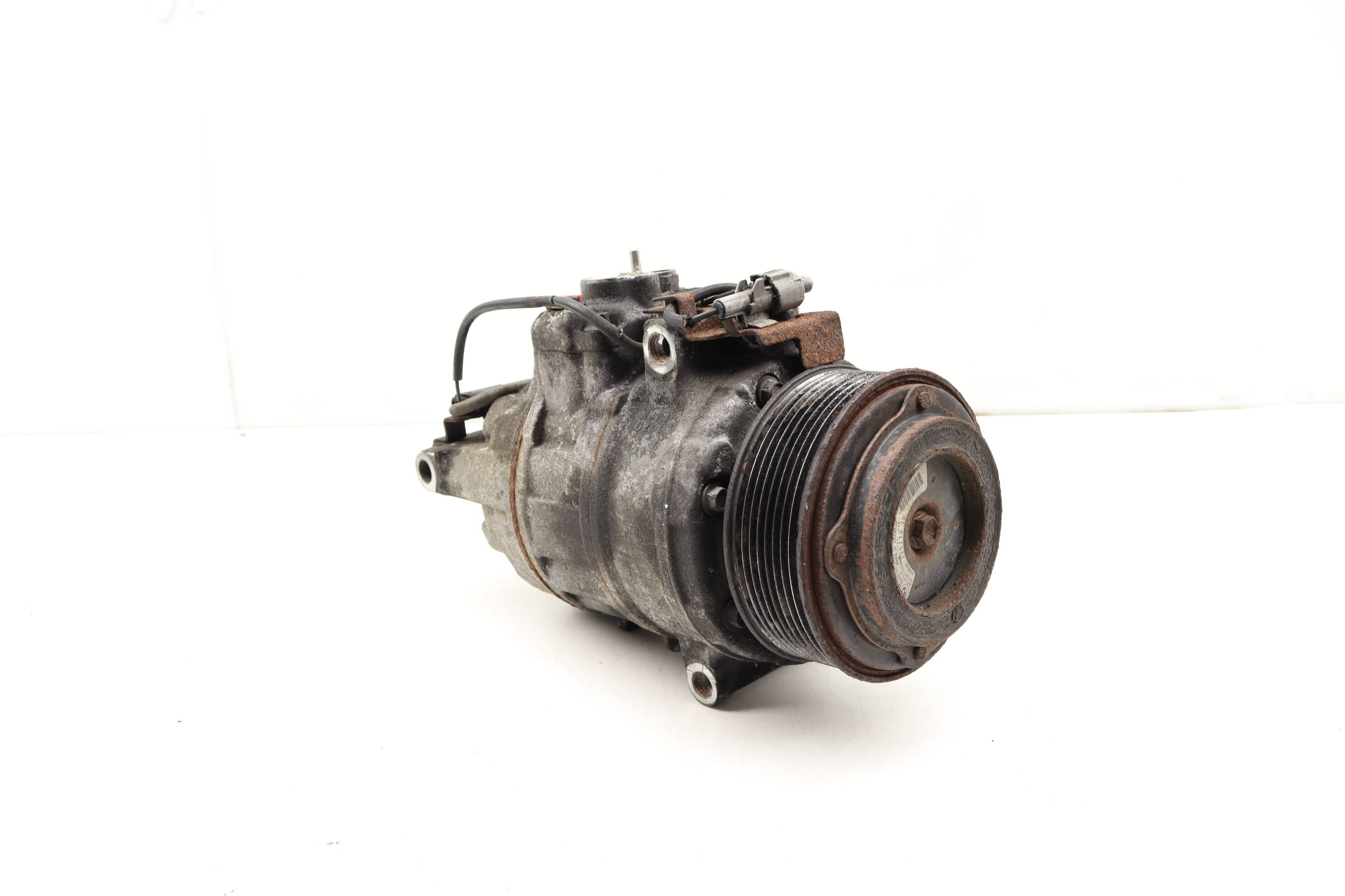 ジ BMW Ac Compressor 64529217868