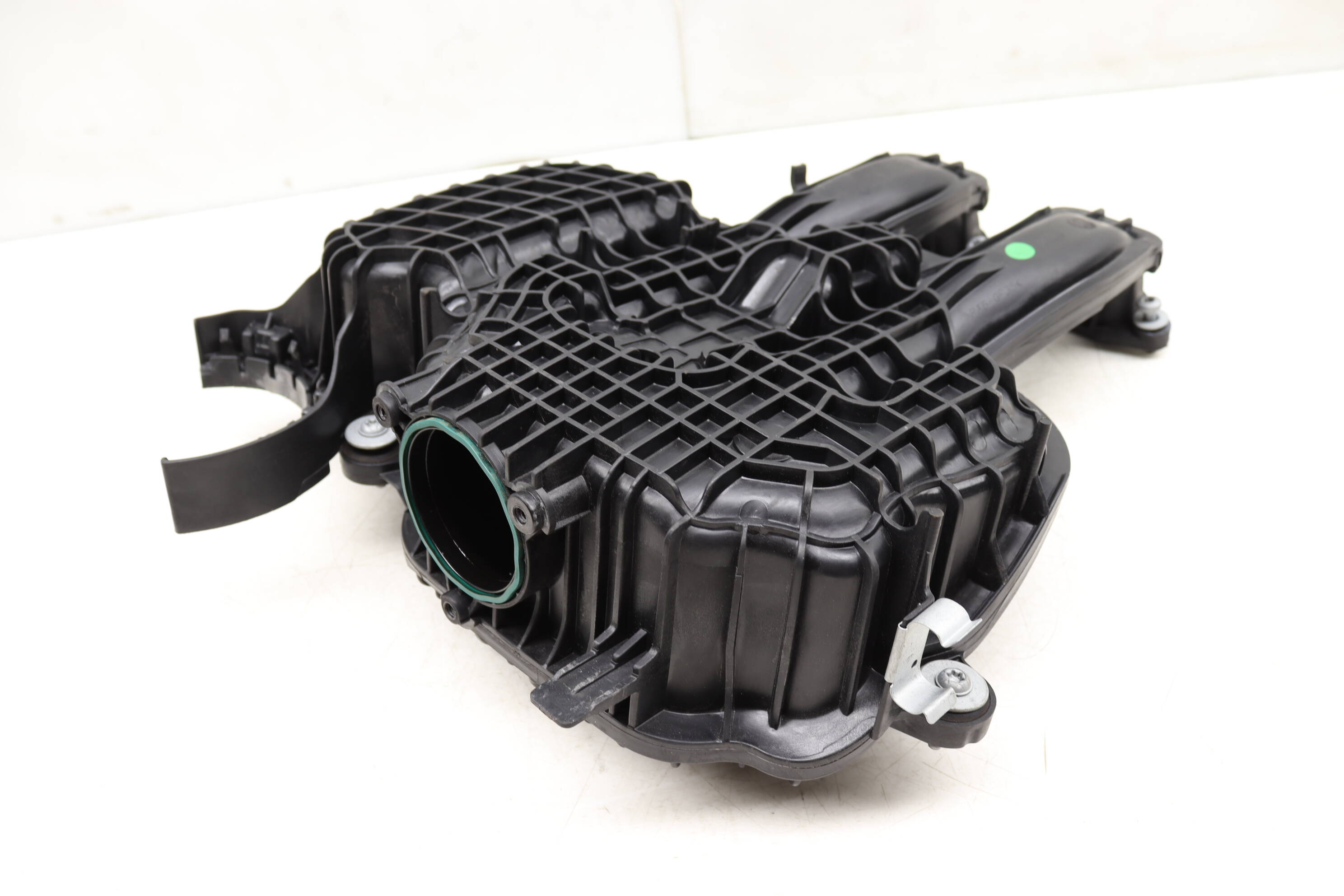 Intake Manifold 11618530103