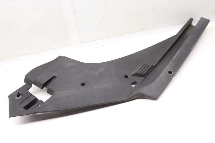 Headlight Trim / Cover 4M0805285A main product photo