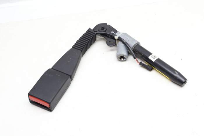 Seat Belt Buckle / Receiver 72117295964 main product photo