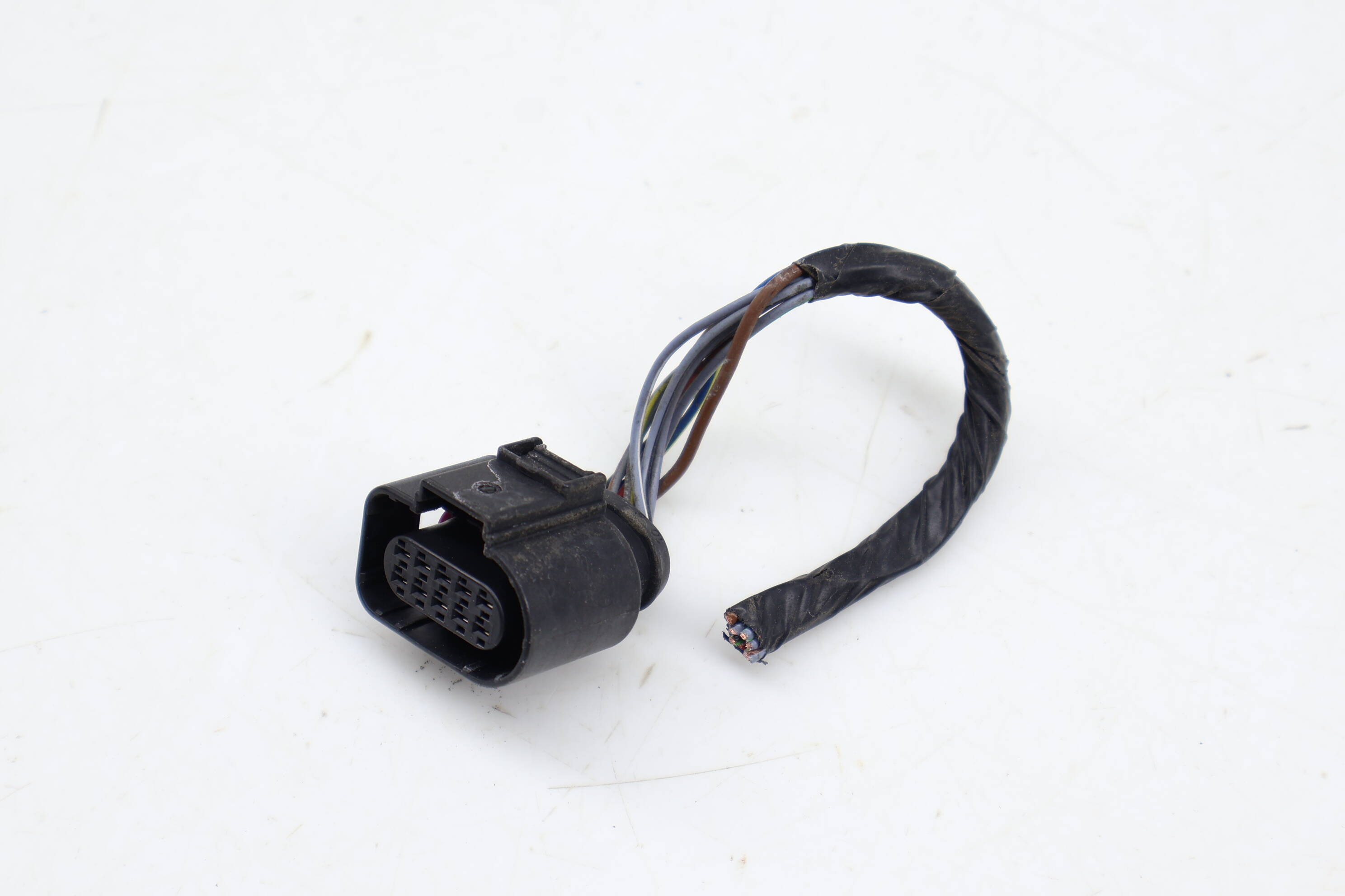 10-Pin Wiring Connector / Pigtail 4H0973715