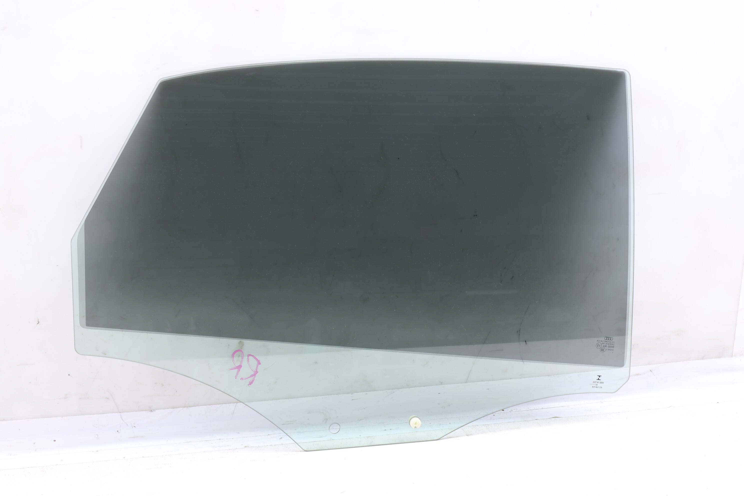 Door Window Glass 8V5845206