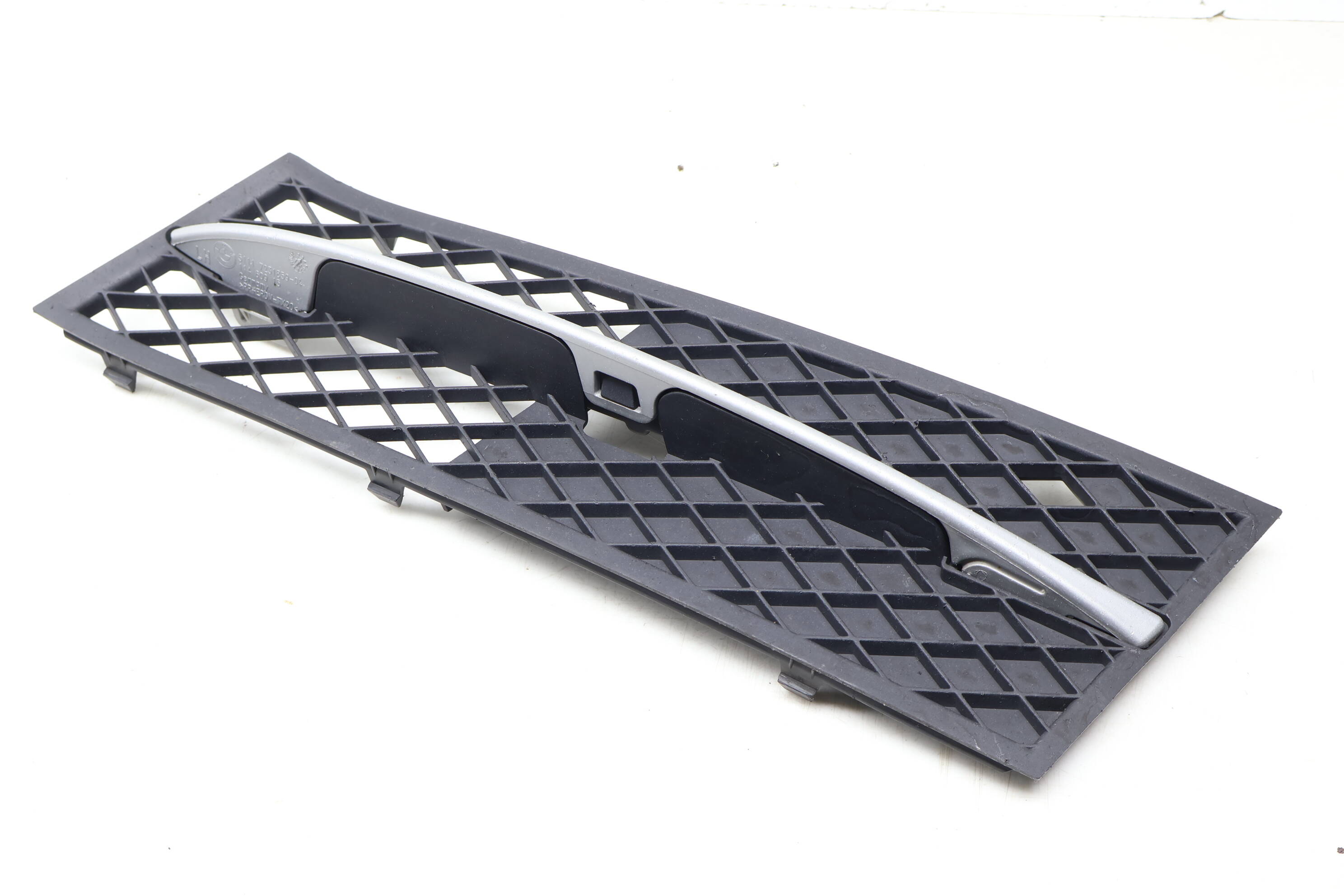 Bumper Grille 51117200699