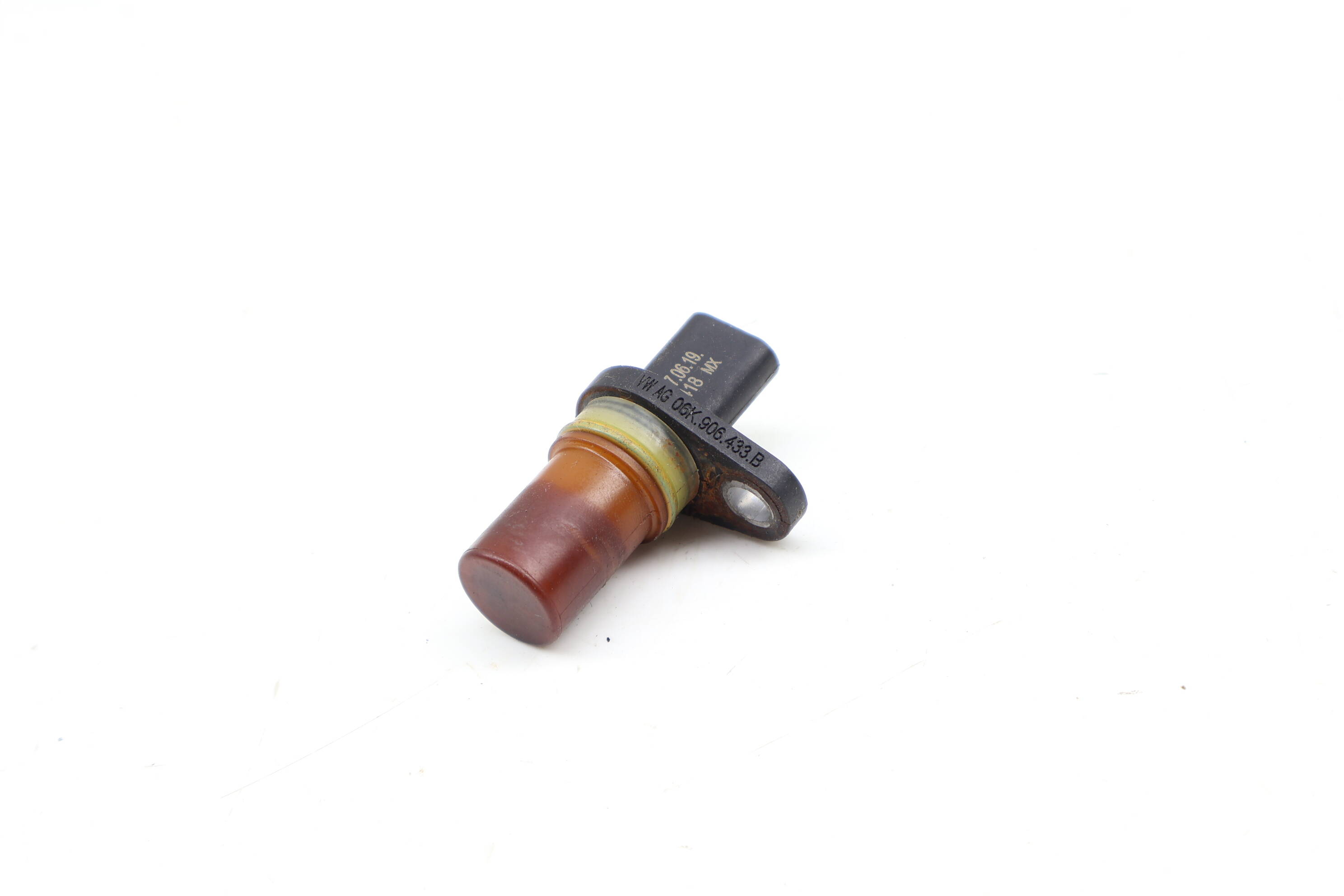 Impulse / Crankshaft Sensor 06K906433B