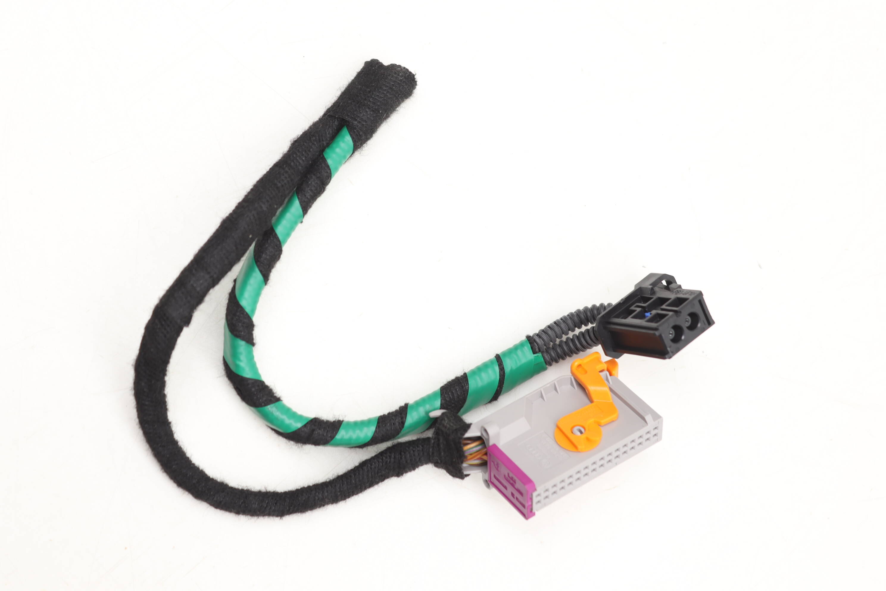 Instrument Cluster Wiring Connector / Pigtail