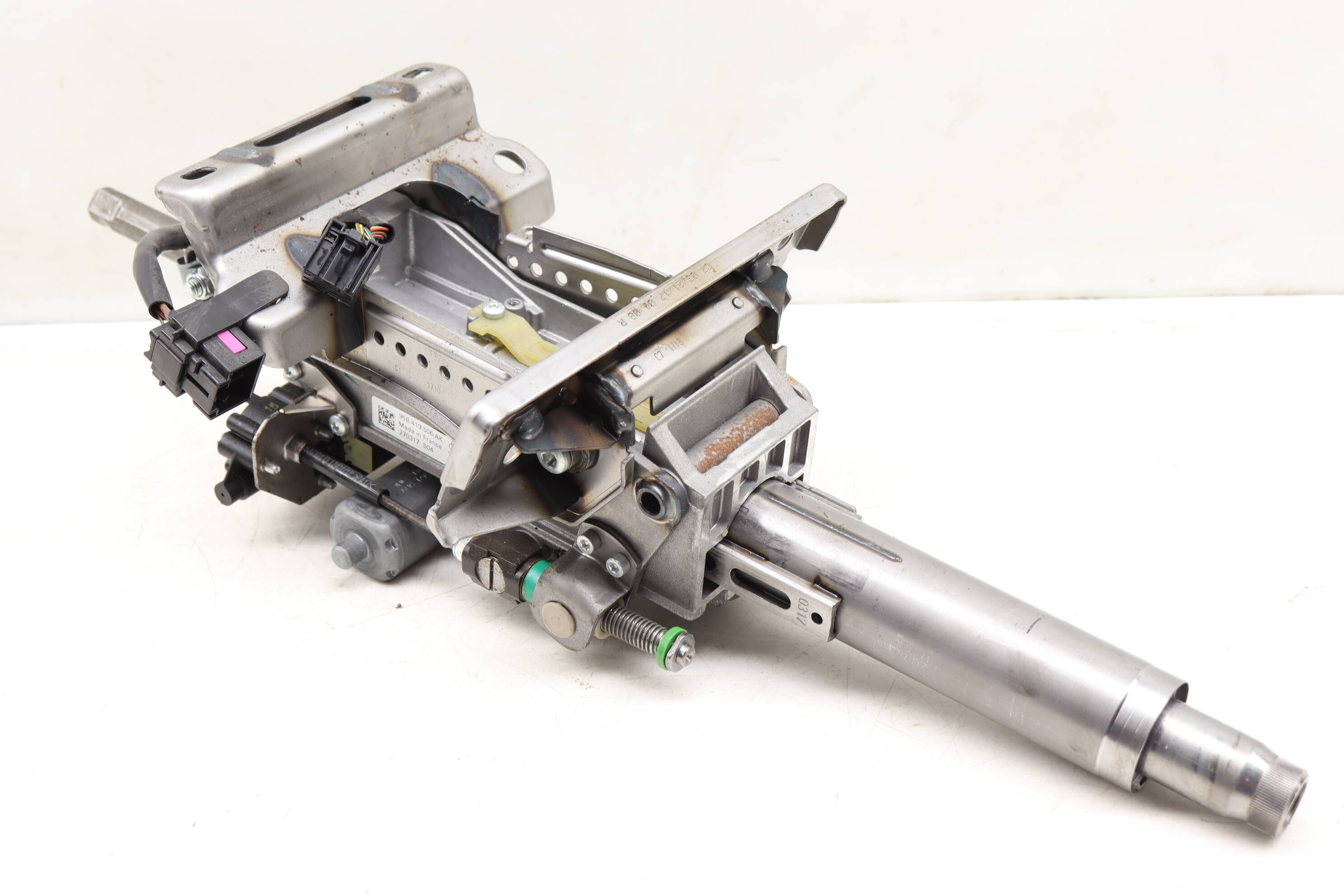 Steering Column Assembly 95B419506AK