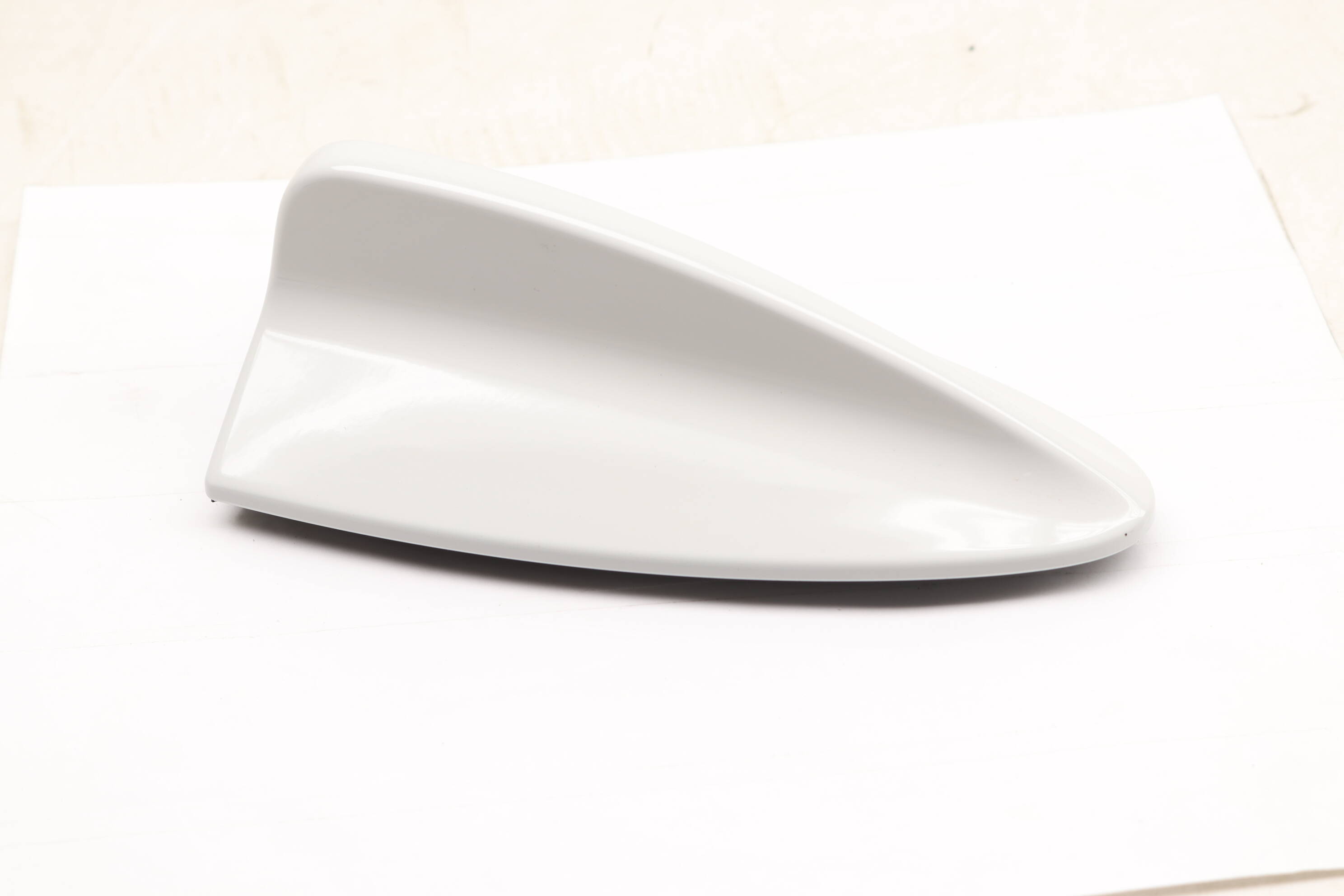 Shark Fin Cover / Roof Antenna Housing 65206955558