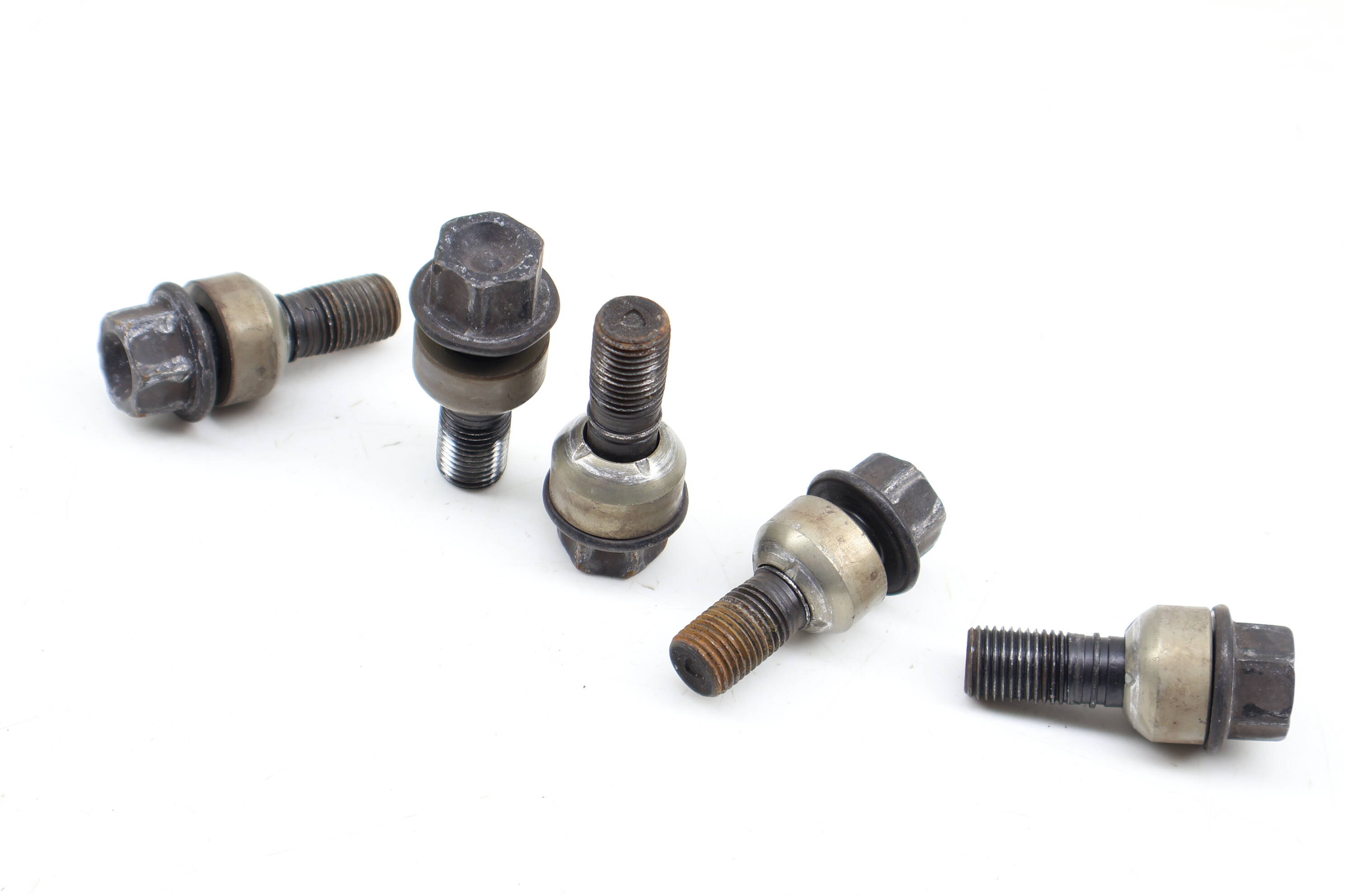Wheel Bolt / Lug Nut Set (5) 97036120300